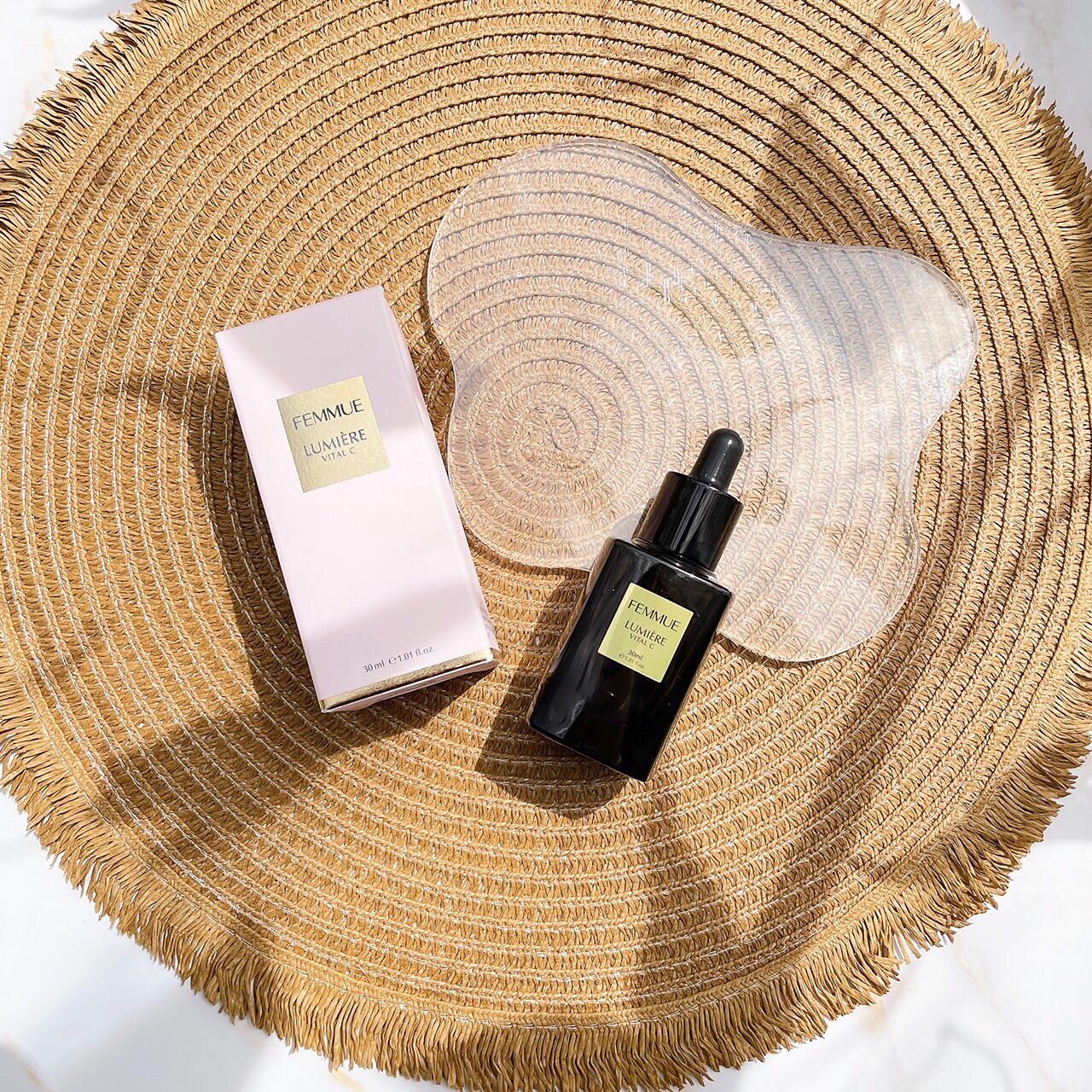 ルミエール ヴァイタルC/FEMMUE/ブースター・導入液を使ったクチコミ（1枚目）