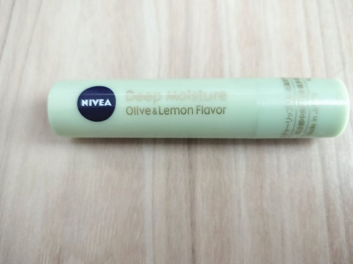 ニベア ディープモイスチャーリップ/ニベア/リップクリームを使ったクチコミ(2枚目)