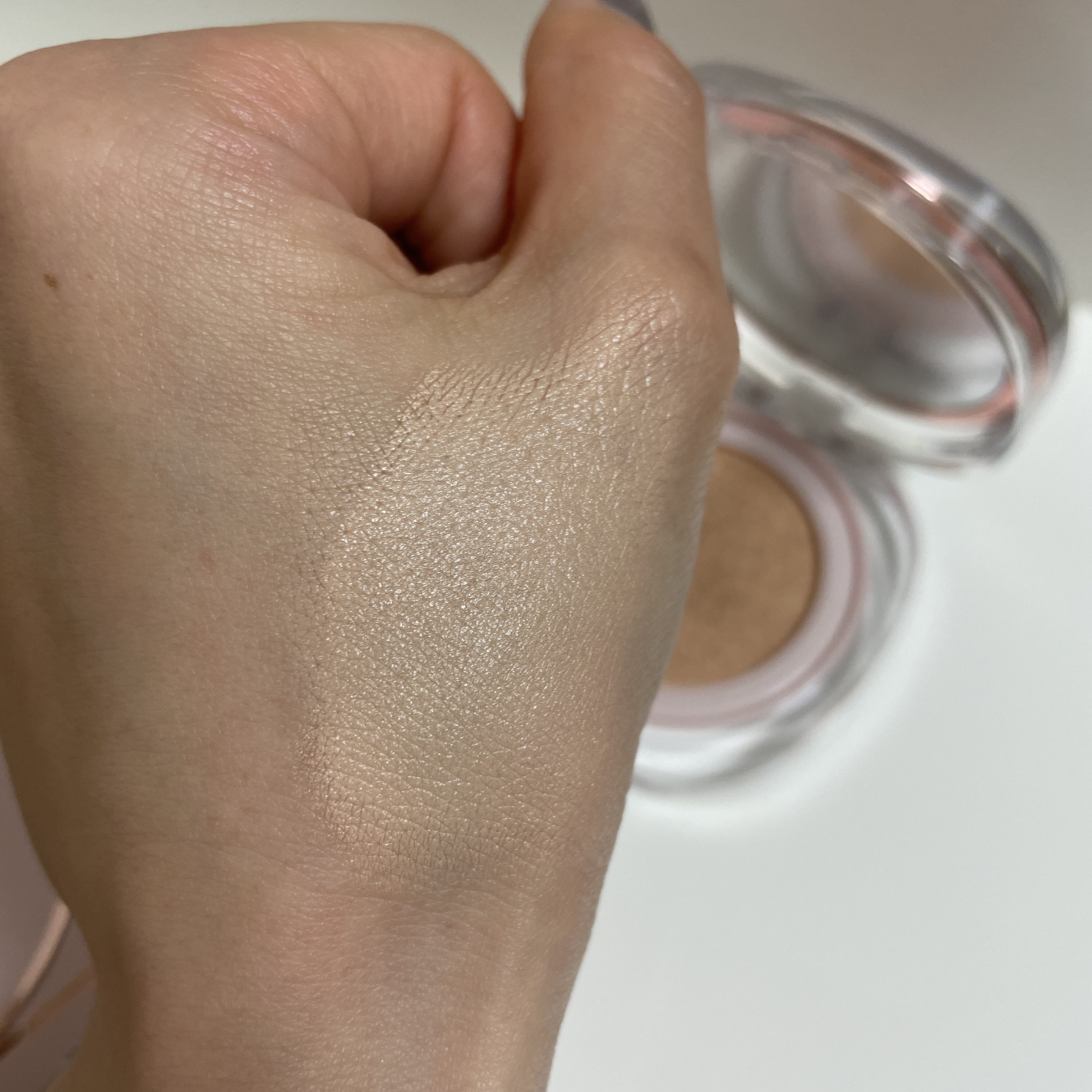 アリウル インクフェザーカバーラスティングクッション/Ariul/クッションファンデーションを使ったクチコミ（3枚目）