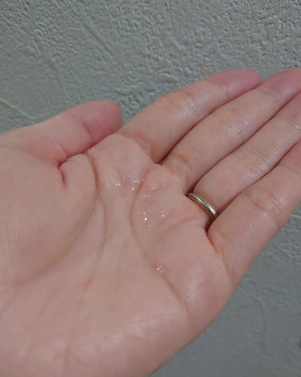 ウォーターコンク モイストヘアオイル/ululis/ヘアオイルを使ったクチコミ(4枚目)