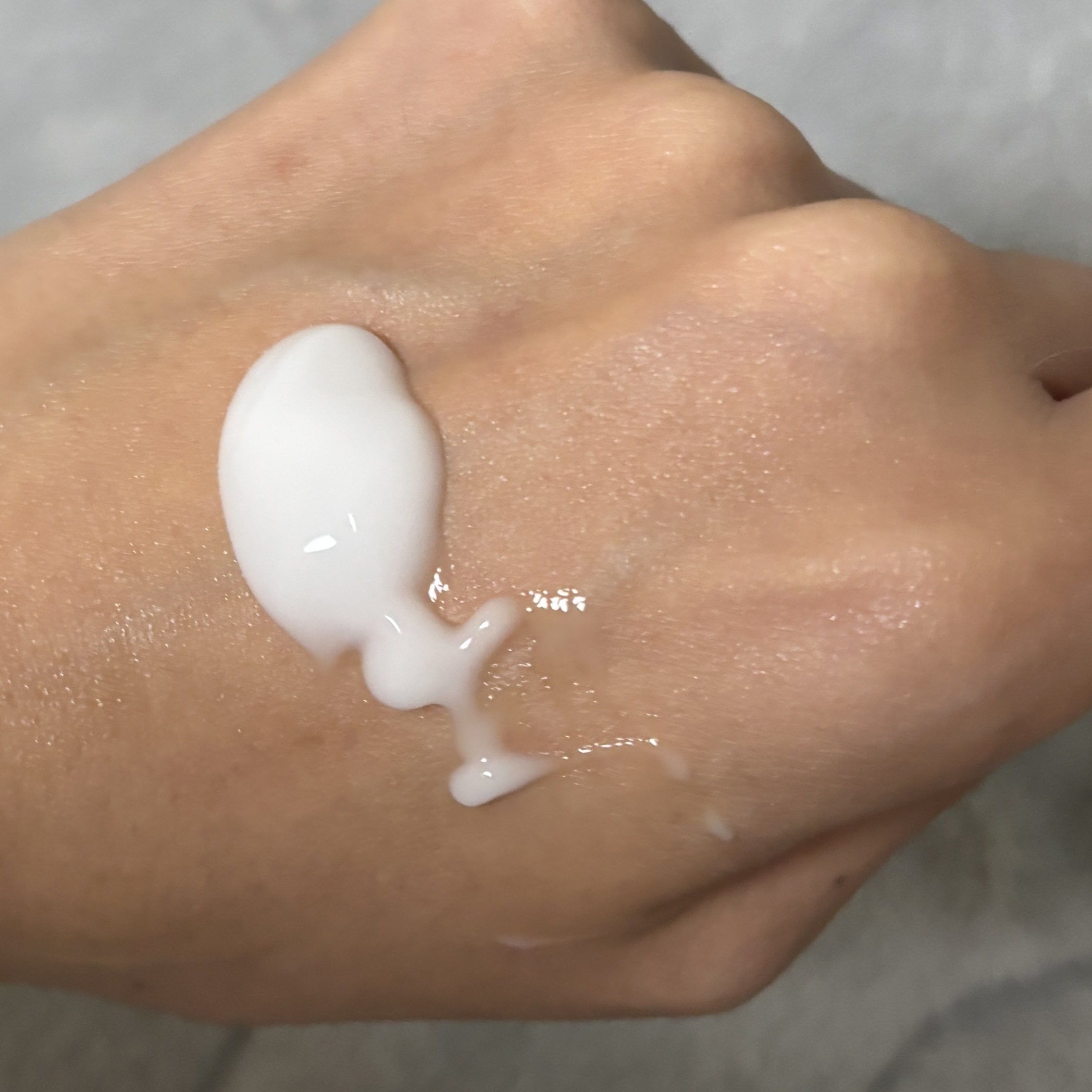 グリーンティーウォータークリーム/Bonajour/フェイスクリームを使ったクチコミ（2枚目）