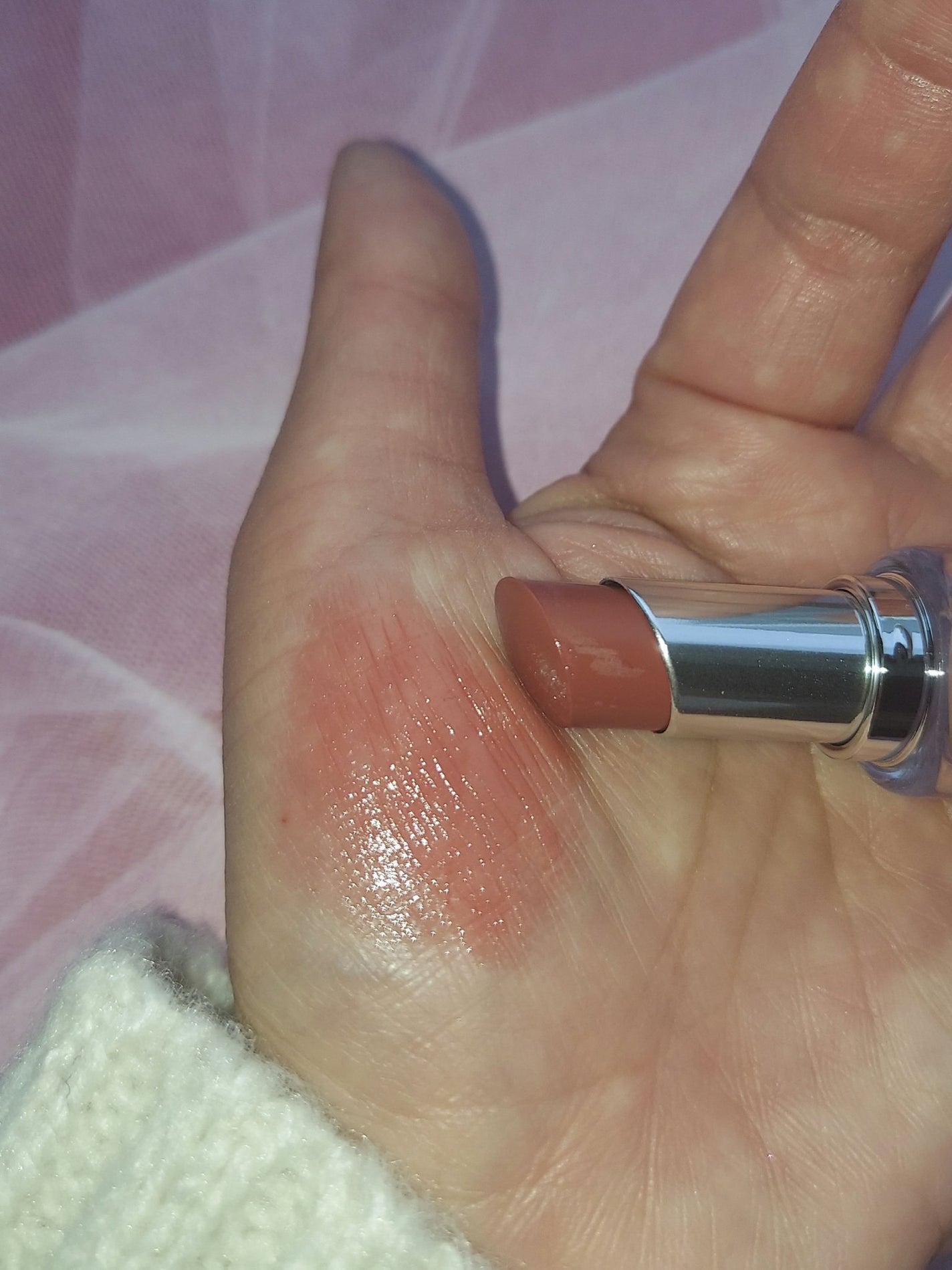 ボンディンググロウリップスティック/Laka/口紅を使ったクチコミ(3枚目)