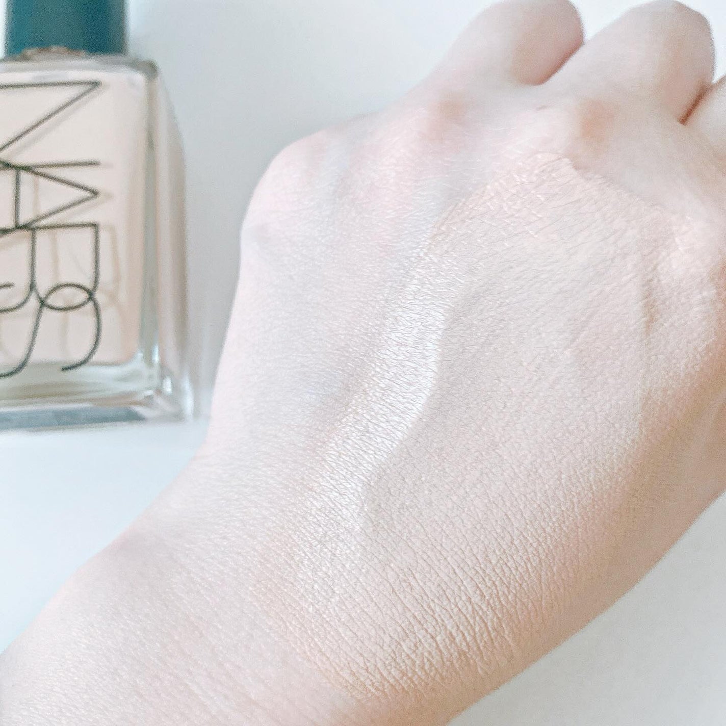 ライトリフレクティング ファンデーション/NARS/リキッドファンデーションを使ったクチコミ(3枚目)