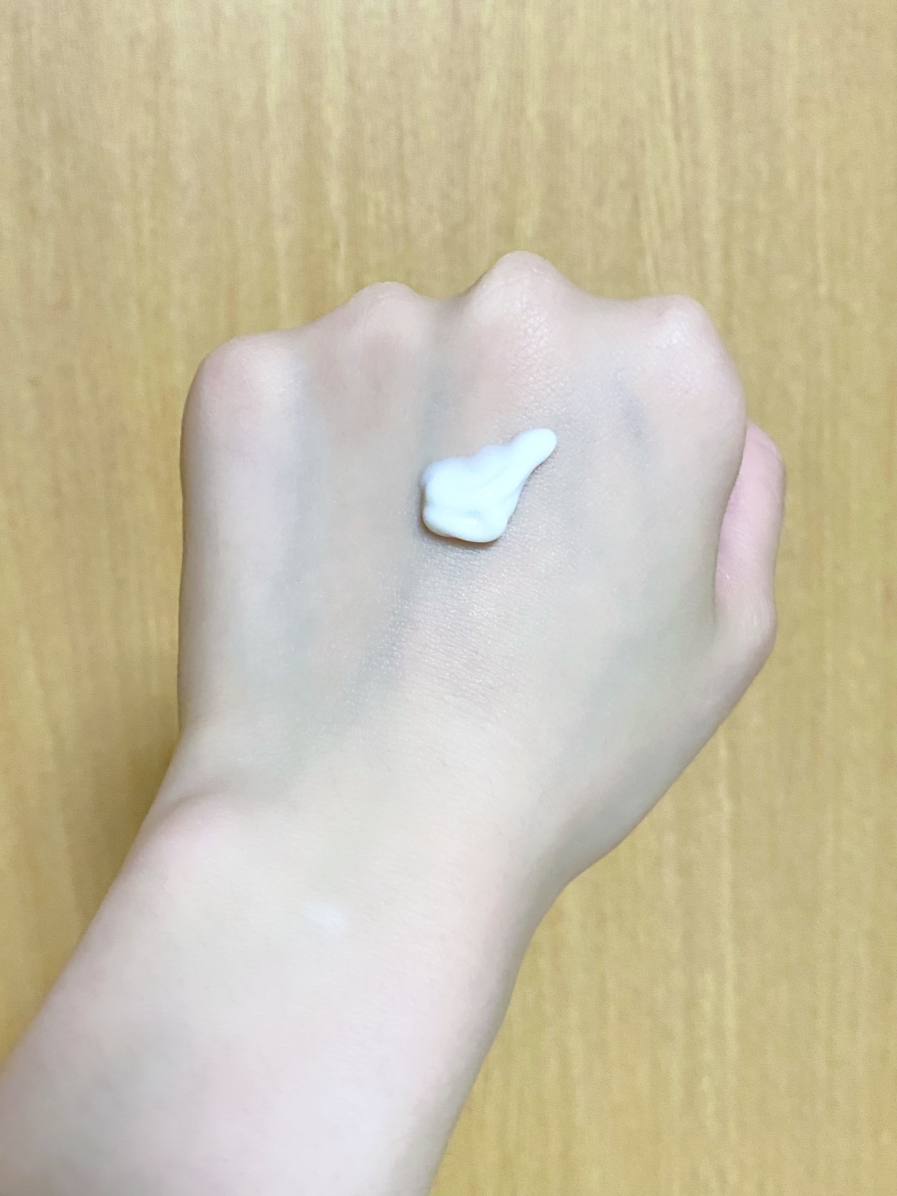 ヴァセリン ディープリーエンリッチド ボディローション フローラルラベンダーの香りのクチコミ「ヴァセリン様のディープリーエンリッチド ボディローション フローラルラベンダーの香りになります.....」（3枚目）