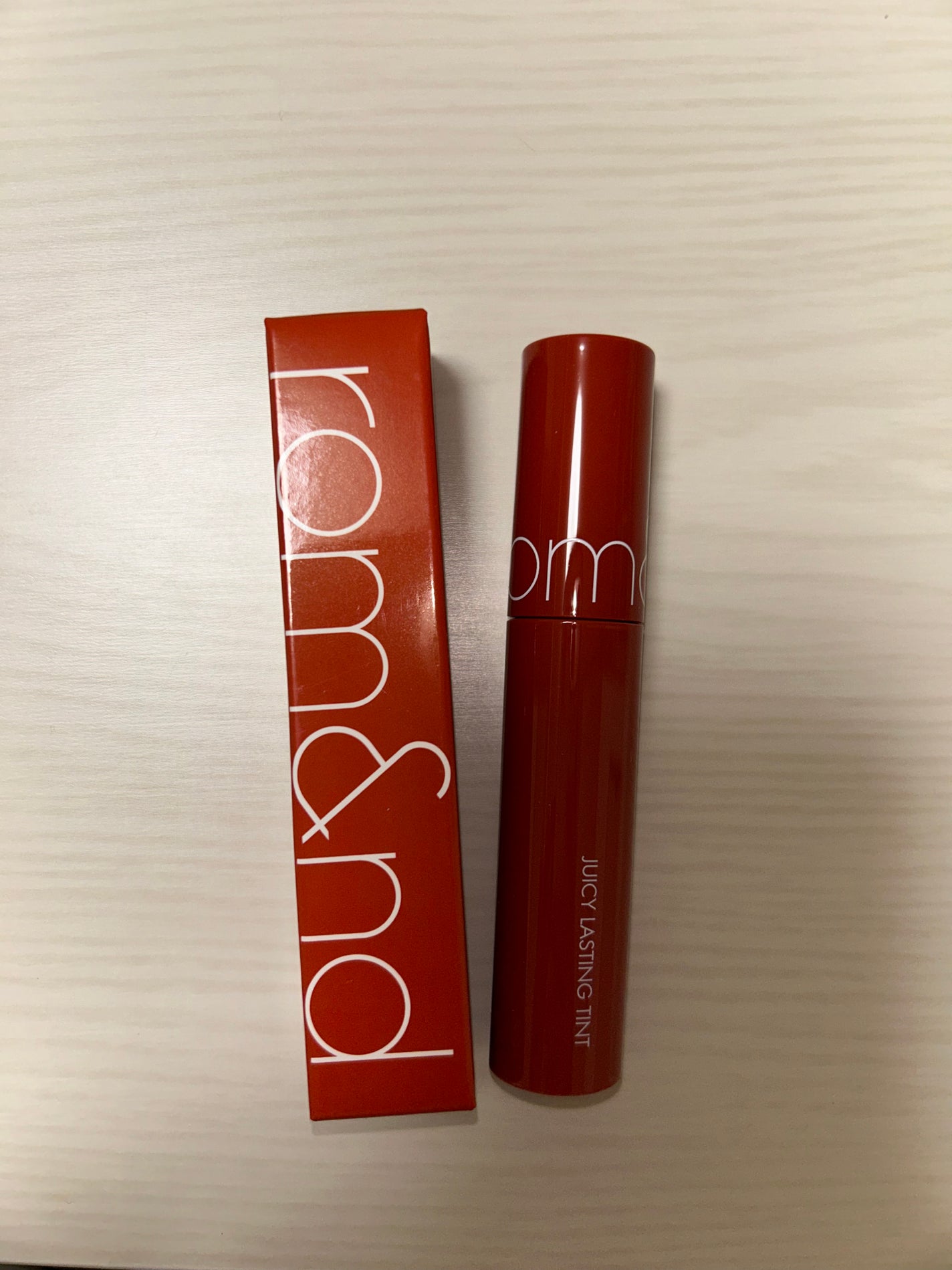 ジューシーラスティングティント/rom&nd/リップティントを使ったクチコミ(1枚目)