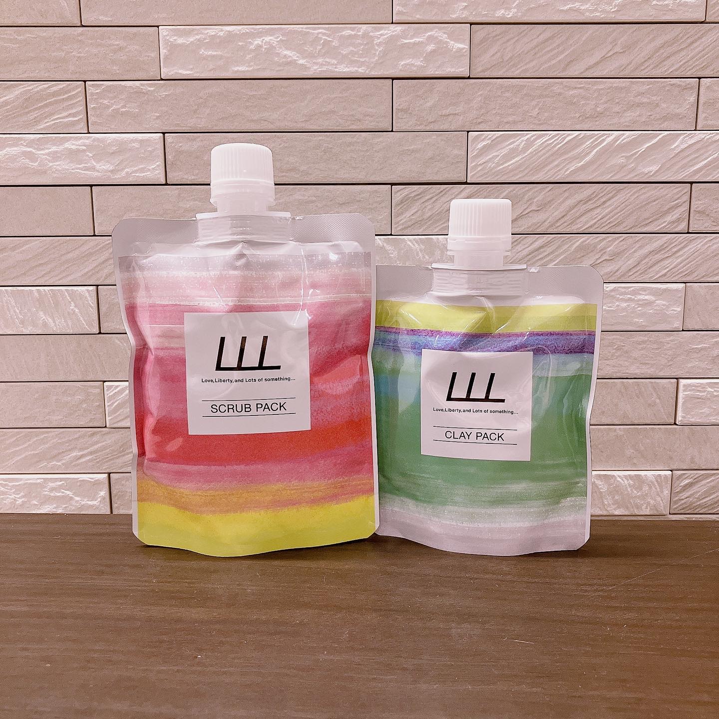 毛穴クレイパック/LLL/洗い流すパック・マスクを使ったクチコミ（1枚目）