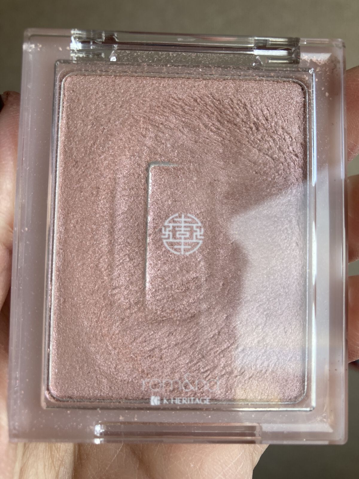 ヴェールライター/rom&nd/パウダーハイライトを使ったクチコミ（2枚目）