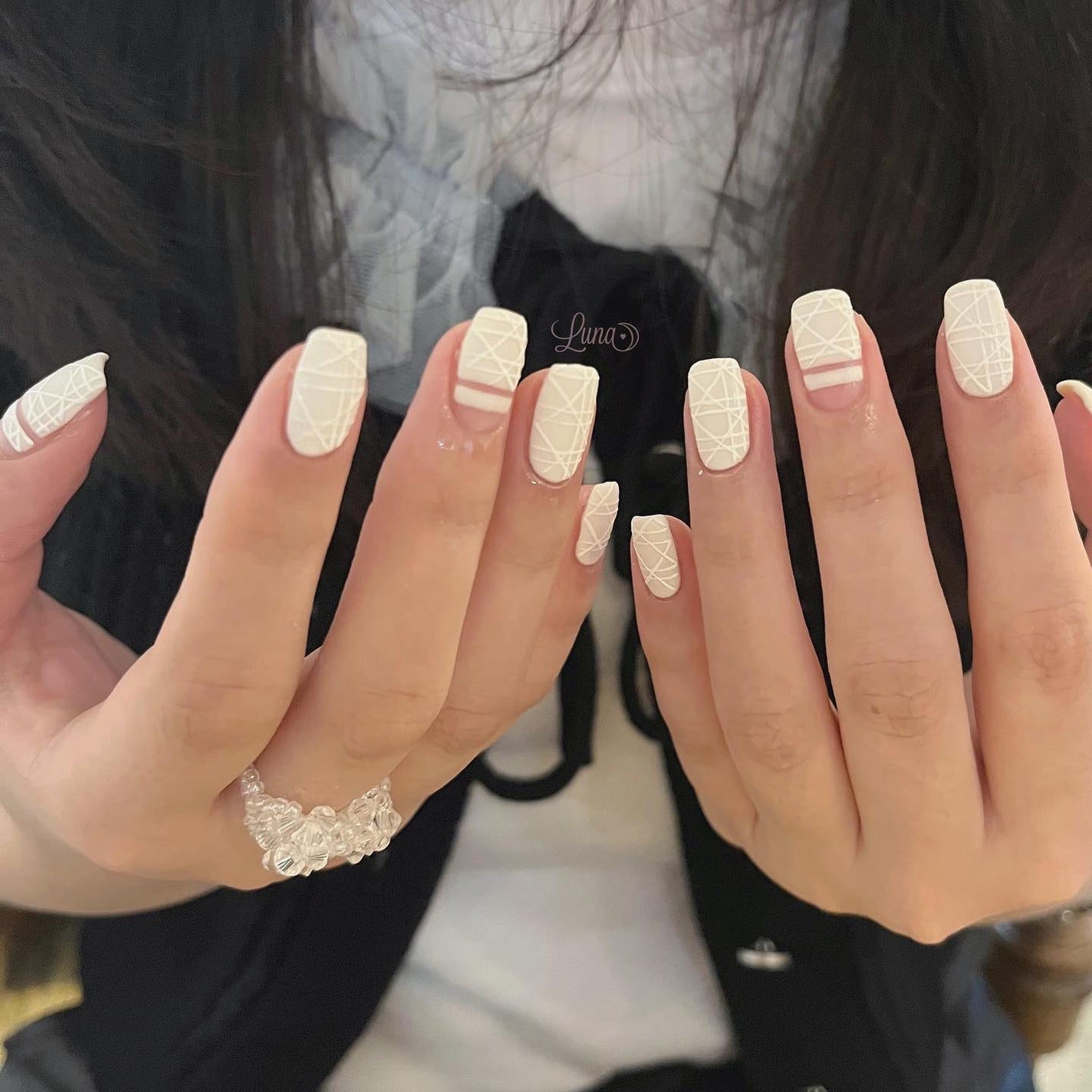 Iuna. Mizuki on LIPS 「.可愛かった、、ニットに合いそう🤍スペシャルプラン🍨#nail..」(1枚目)