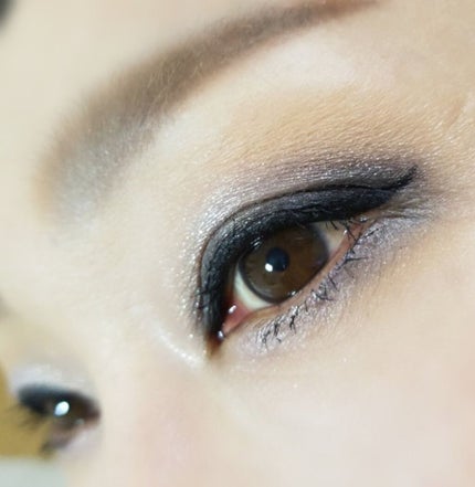 GLAMAZON PIGMENT PALETTE/Scott Barnes/アイシャドウパレットを使ったクチコミ(5枚目)