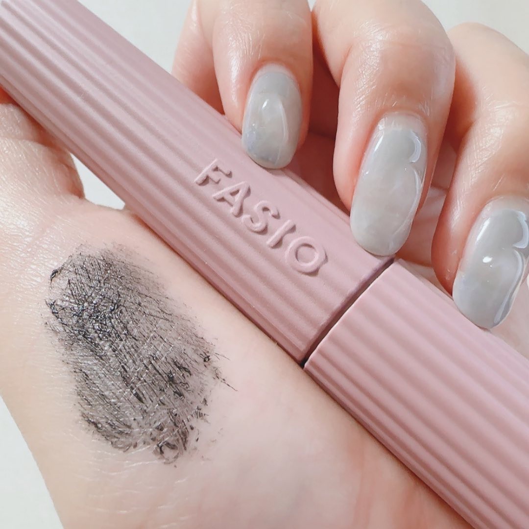 まつパ級 フィルム マスカラ (ロング&ボリューム)/FASIO/マスカラを使ったクチコミ（2枚目）