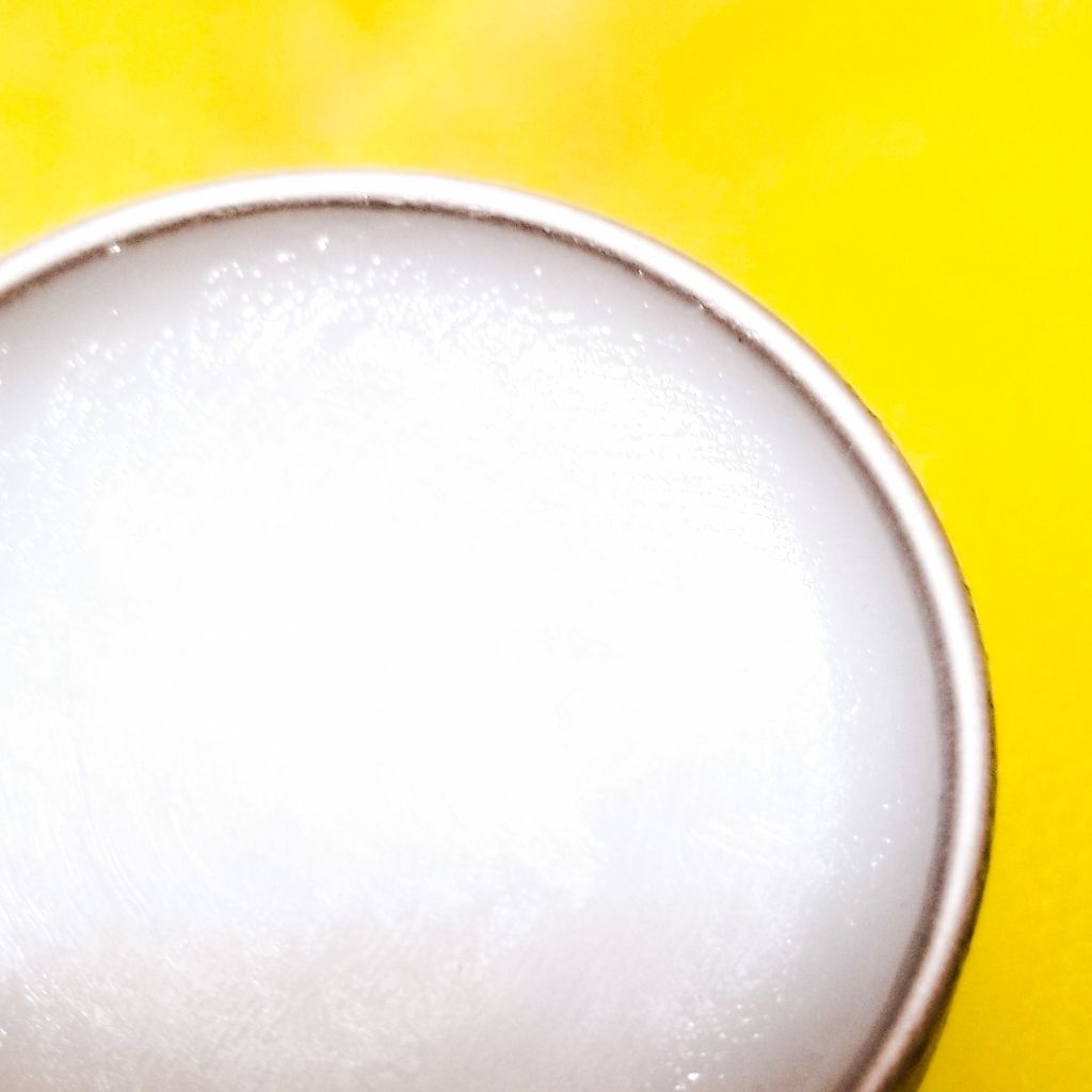 サンタールエボーテT 練り香水 ホワイトティー/サンタール・エ・ボーテ/練り香水を使ったクチコミ（3枚目）