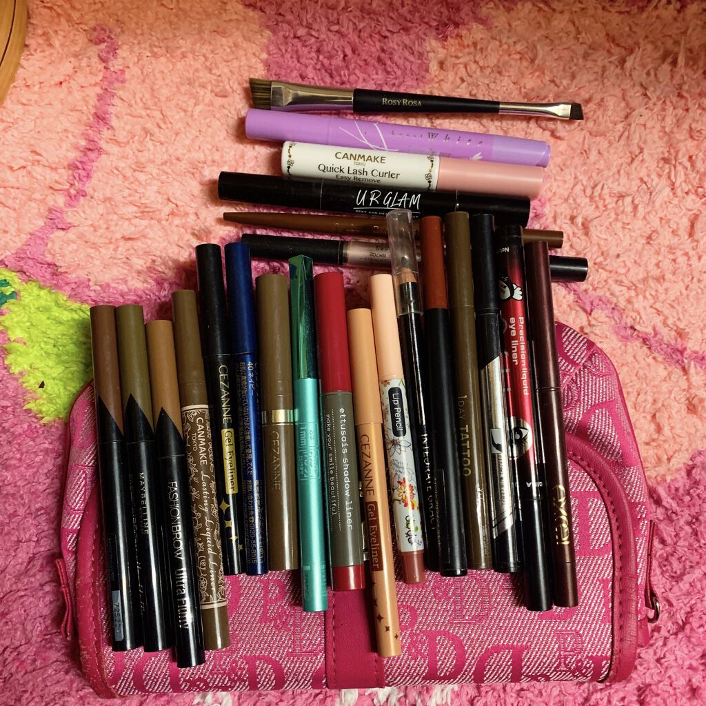 UR GLAM　COVER＆HIGHLIGHT CONCEALER/U R GLAM/リキッドコンシーラーを使ったクチコミ（1枚目）