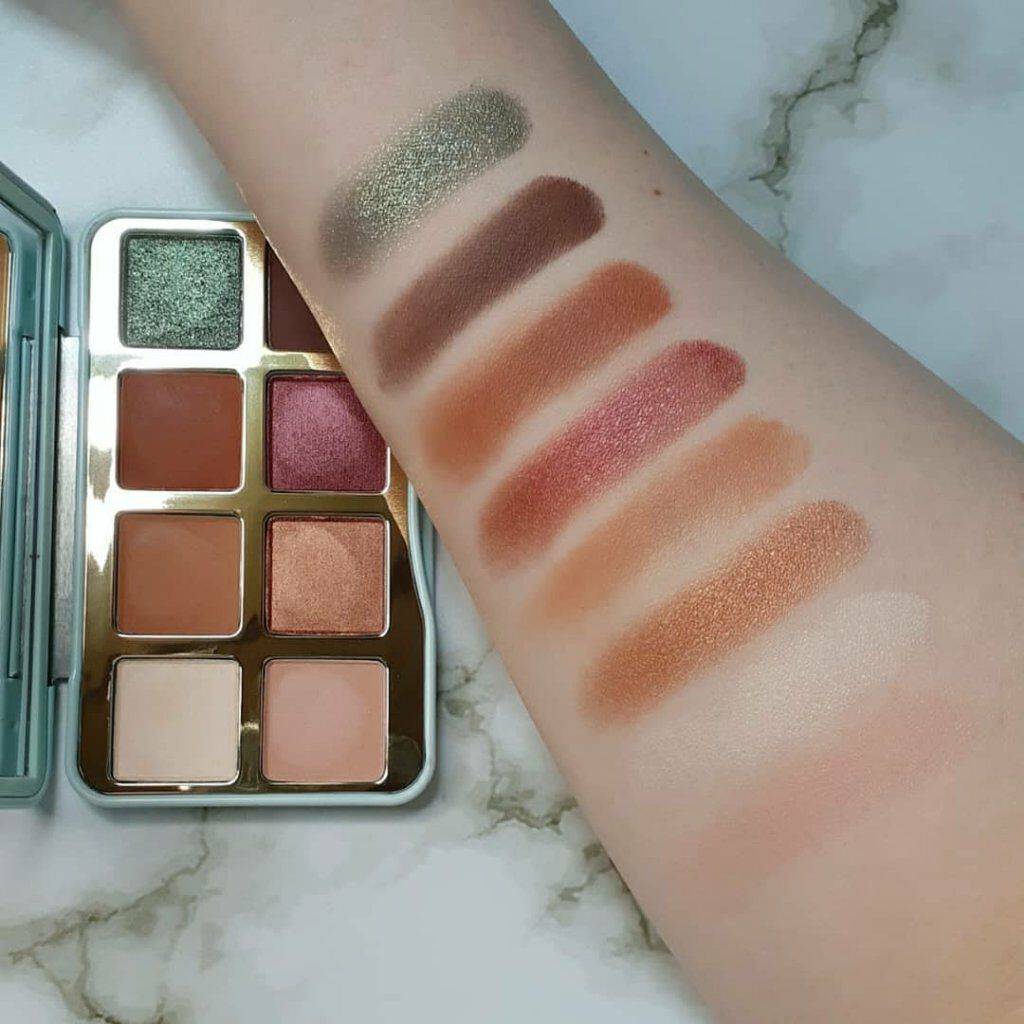 Too Faced クリスマスコーヒー ミニ アイシャドウ パレットのクチコミ「2021年のToo Facedのクリスマスコフレ🎄🌟
(まだ売ってますよー🙋‍♀️❤)


ほ.....」（2枚目）