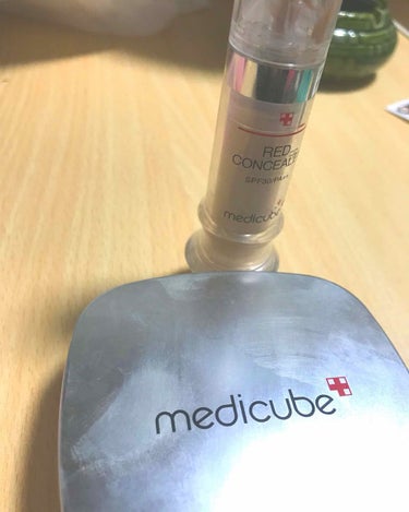 MEDICUBE レッドコンシーラーのクチコミ「連続投稿すみません💦

オススメの
クッションファンデ、コンシーラーのレビューです😂

med.....」（1枚目）