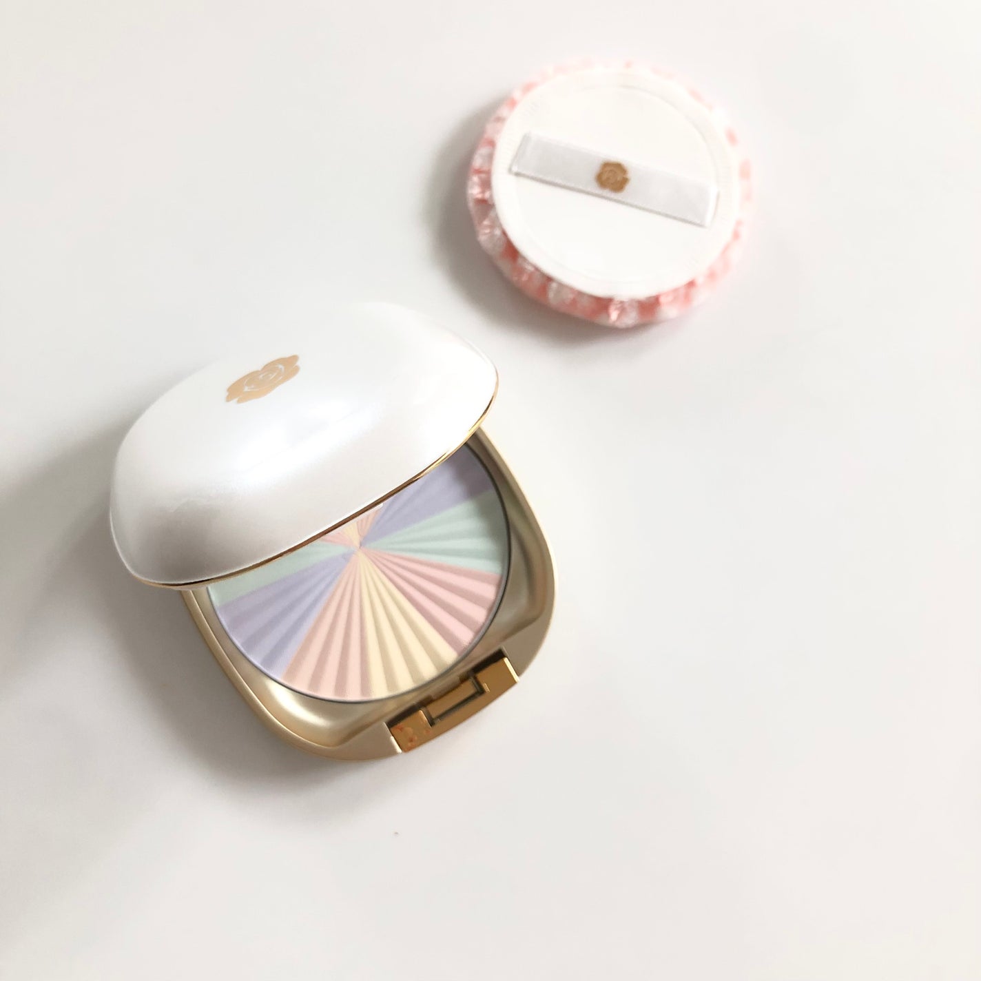 サンブロックルーセントパウダーex./ステファニー/プレストパウダーを使ったクチコミ(1枚目)