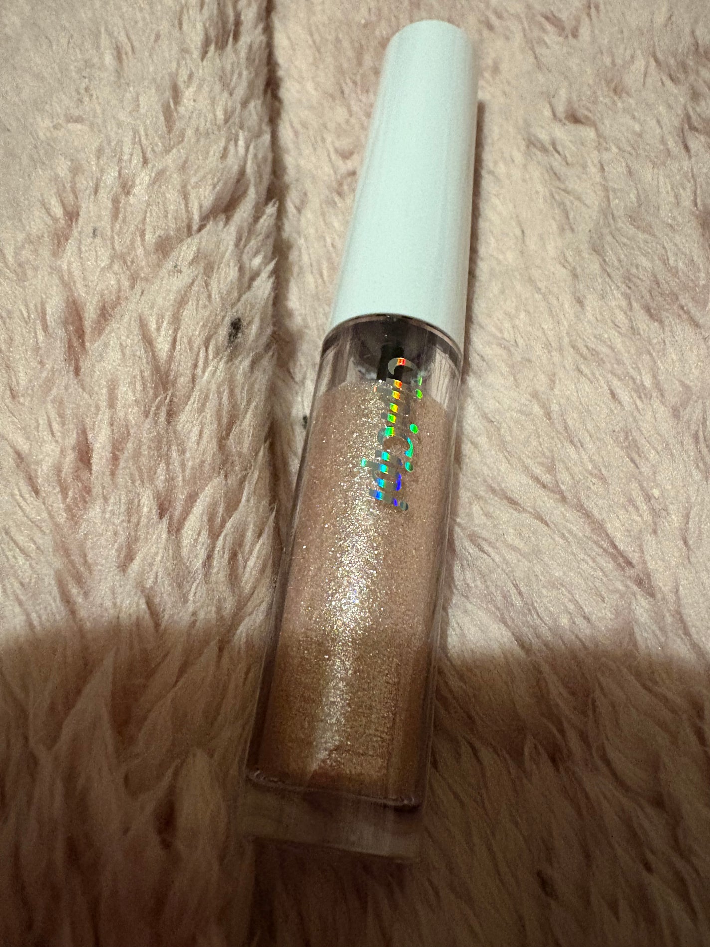 グリッター イルミネーションライナー R/CipiCipi/リキッドアイライナーを使ったクチコミ(2枚目)