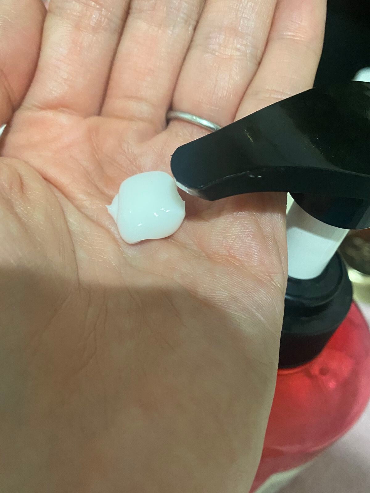 モイスチャーボディローション/KUNDAL/ボディローションを使ったクチコミ(3枚目)