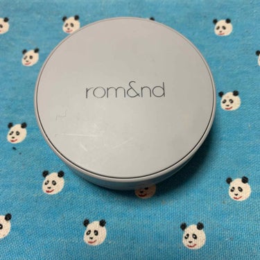 rom&nd
Zero cushion 03
Beige 23
SPF20 PA++


こちらQoo10で購入。
rom&ndのチークとリップのセットでした。
ちなみに色は全部選べたと思う。

ゼロク