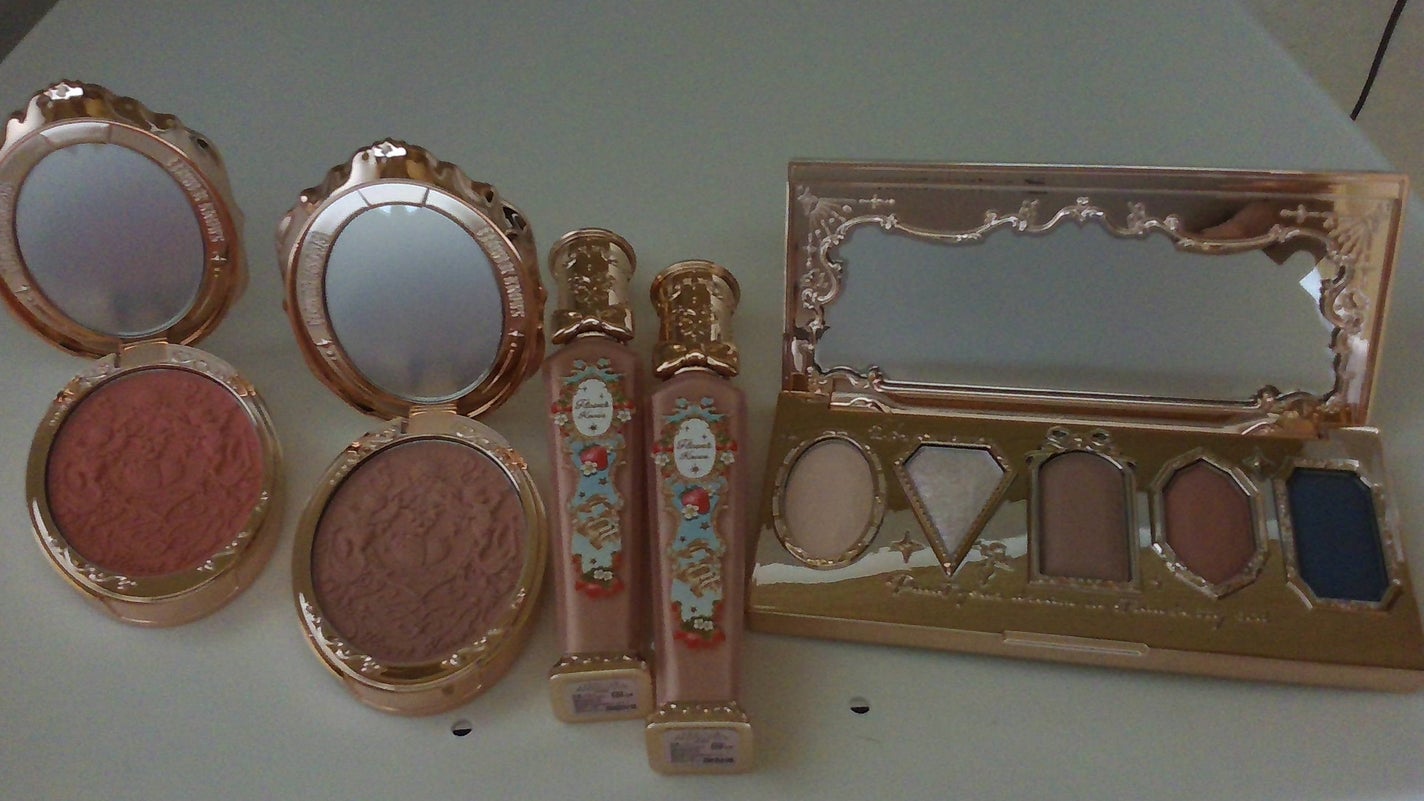 ストロベリーロココ アイシャドウパレット/FlowerKnows/アイシャドウパレットを使ったクチコミ(2枚目)