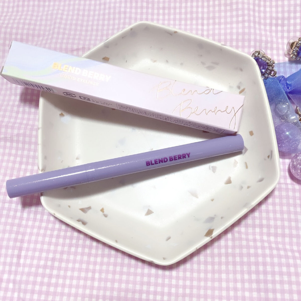 プレイフル リキッドアイライナー/BLEND BERRY/リキッドアイライナーを使ったクチコミ（1枚目）