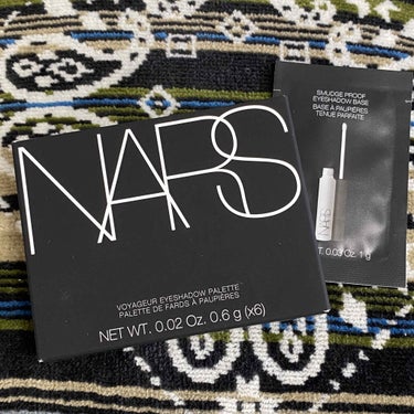 ヴォワヤジュールアイシャドウパレット/NARS/アイシャドウパレットを使ったクチコミ（3枚目）