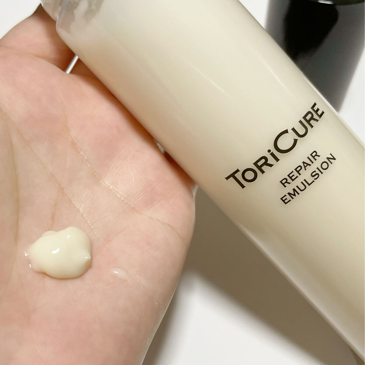 【新品未使用】トリキュア　リペアエマルジョン　ヘアトリートメント　150g 新品未使用トリキュア リペアエマルジョン ヘアトリートメント 150g