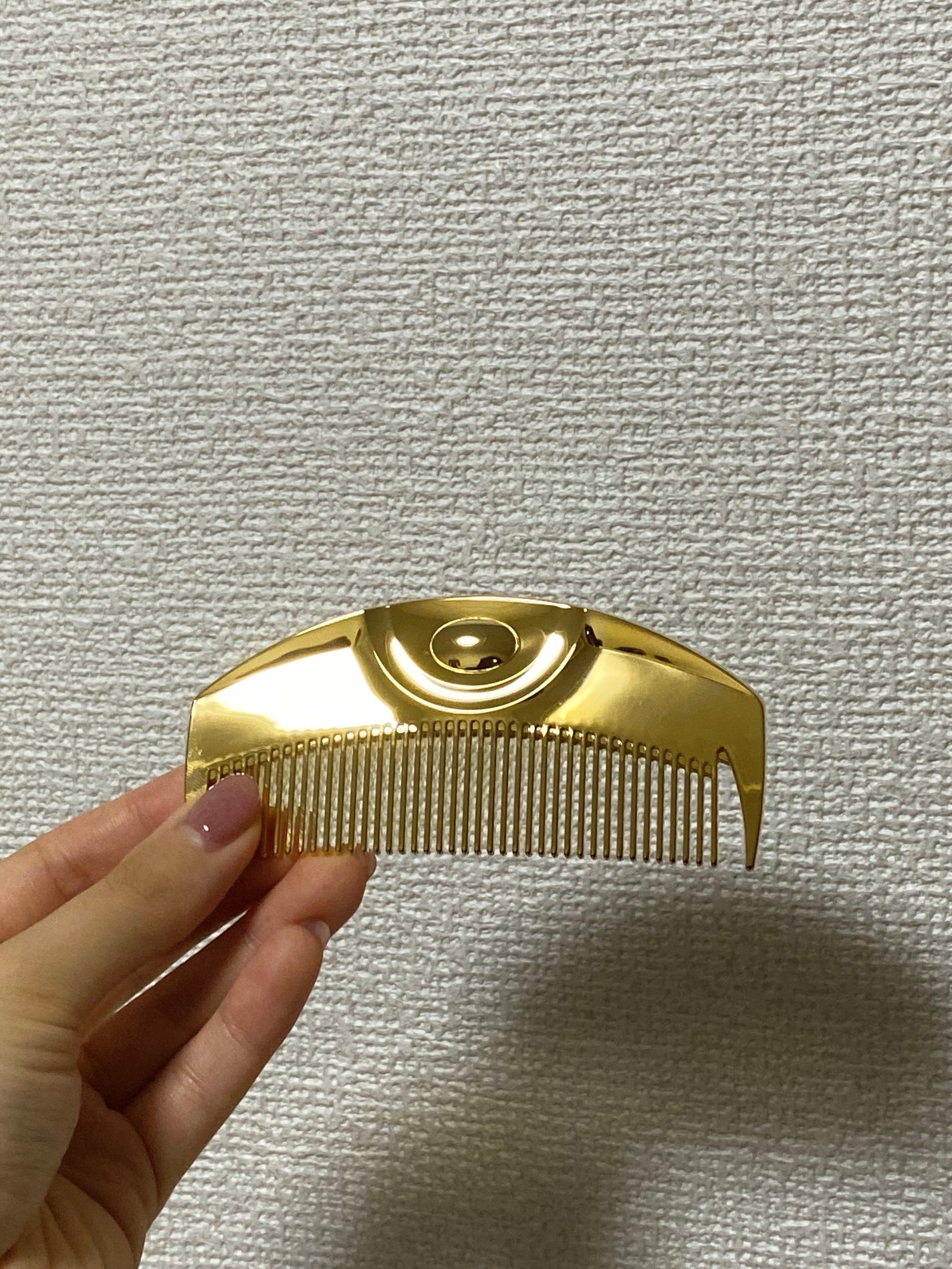 (R)K24GPツキ ゴールド/LOVECHROME/ヘアコームを使ったクチコミ(1枚目)
