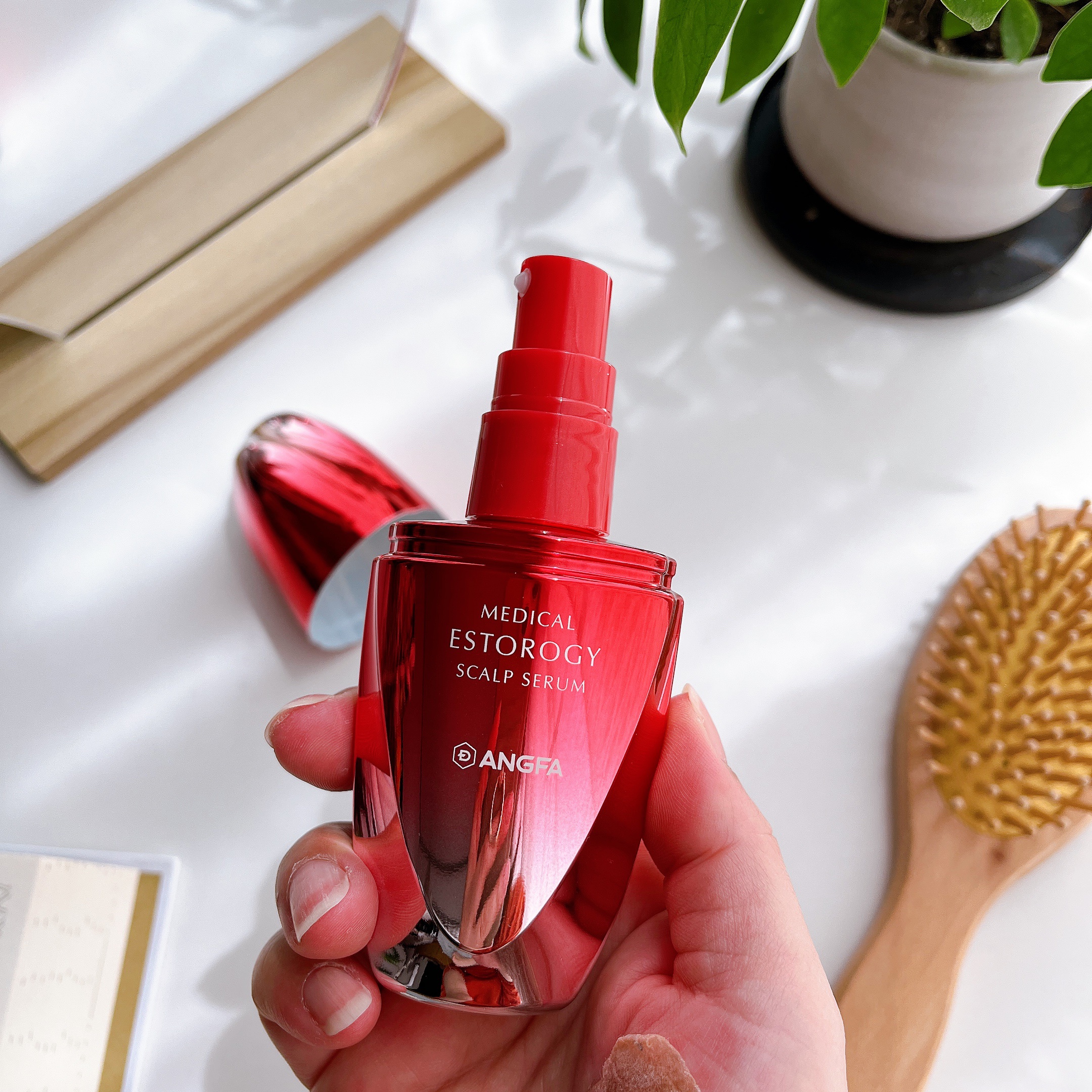 スカルプD ボーテ メディカルエストロジー スカルプセラム/アンファー(スカルプD)/頭皮ローションを使ったクチコミ（2枚目）