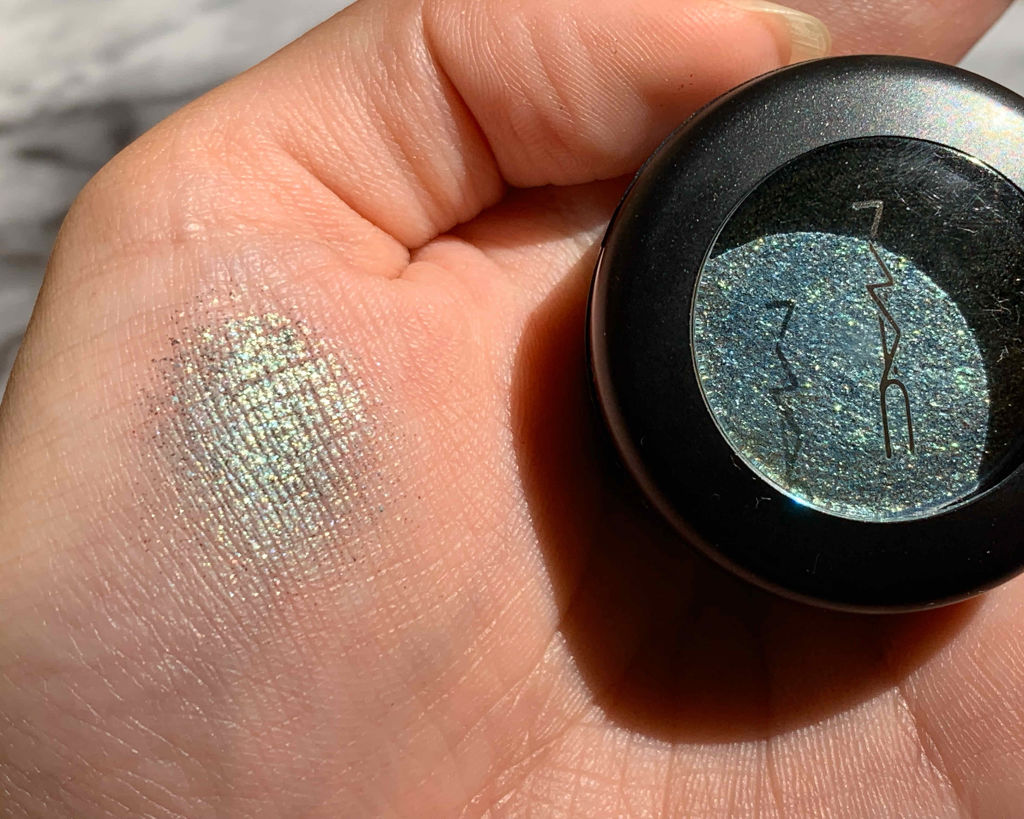 BORN TO RUN PALETTE /アーバンディケイ/アイシャドウパレットを使ったクチコミ（3枚目）