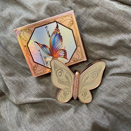 バタフライアイシャドウパレット/AGAG/アイシャドウパレットを使ったクチコミ(2枚目)