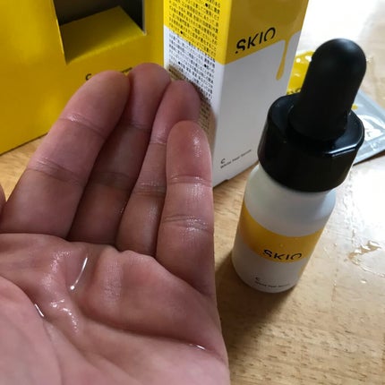 VC ホワイトピールセラム/SKIO/ブースター・導入液を使ったクチコミ(2枚目)