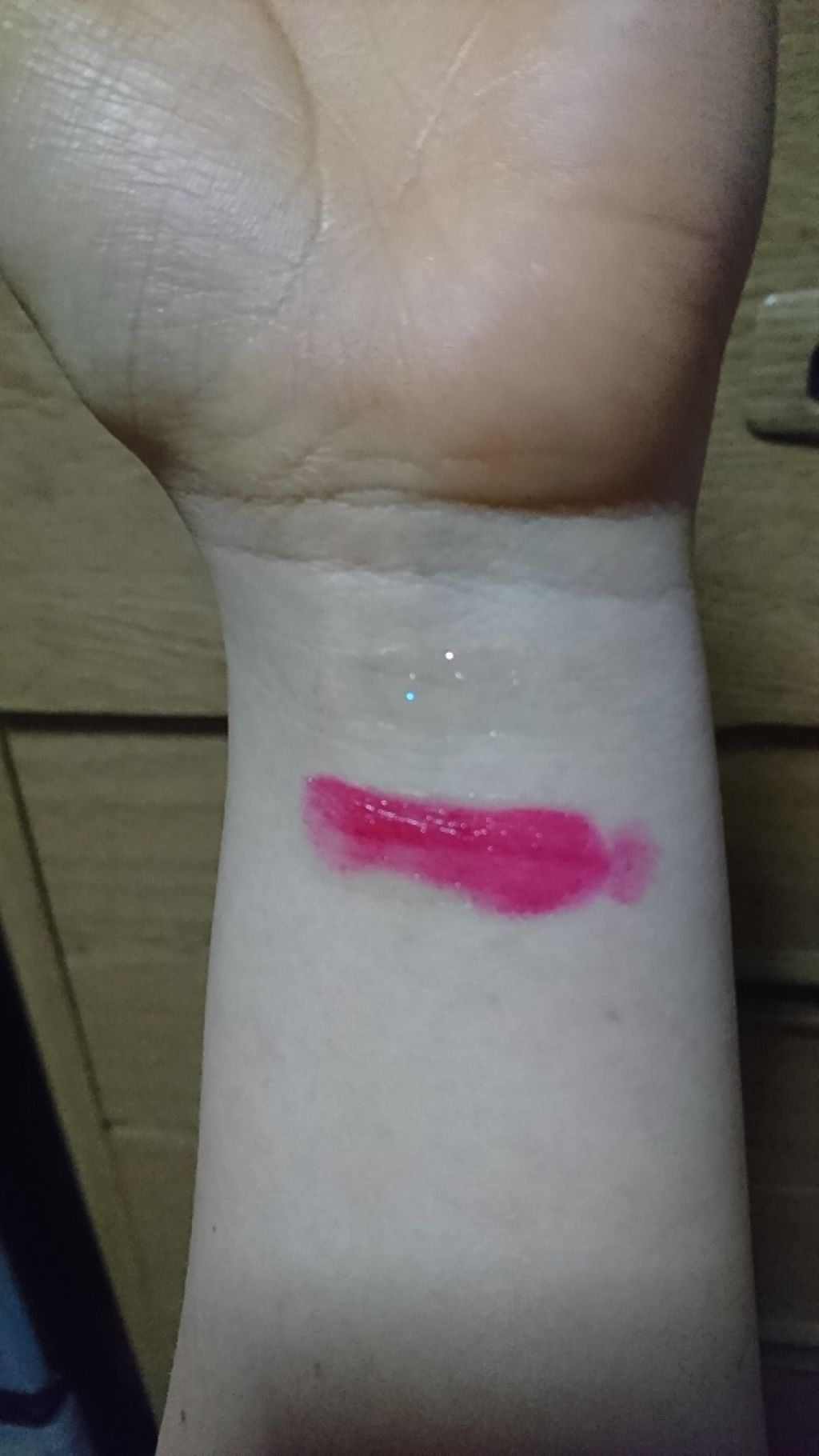 サムシングピュアブルー シマリング リップエッセンス/JILL STUART/リップケアを使ったクチコミ（2枚目）