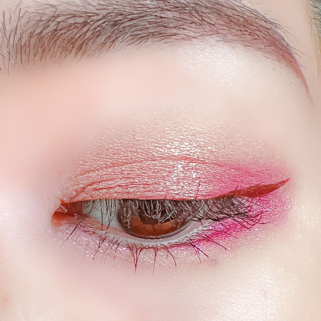 スキルレスライナー/LUMIURGLAS/リキッドアイライナーを使ったクチコミ(5枚目)