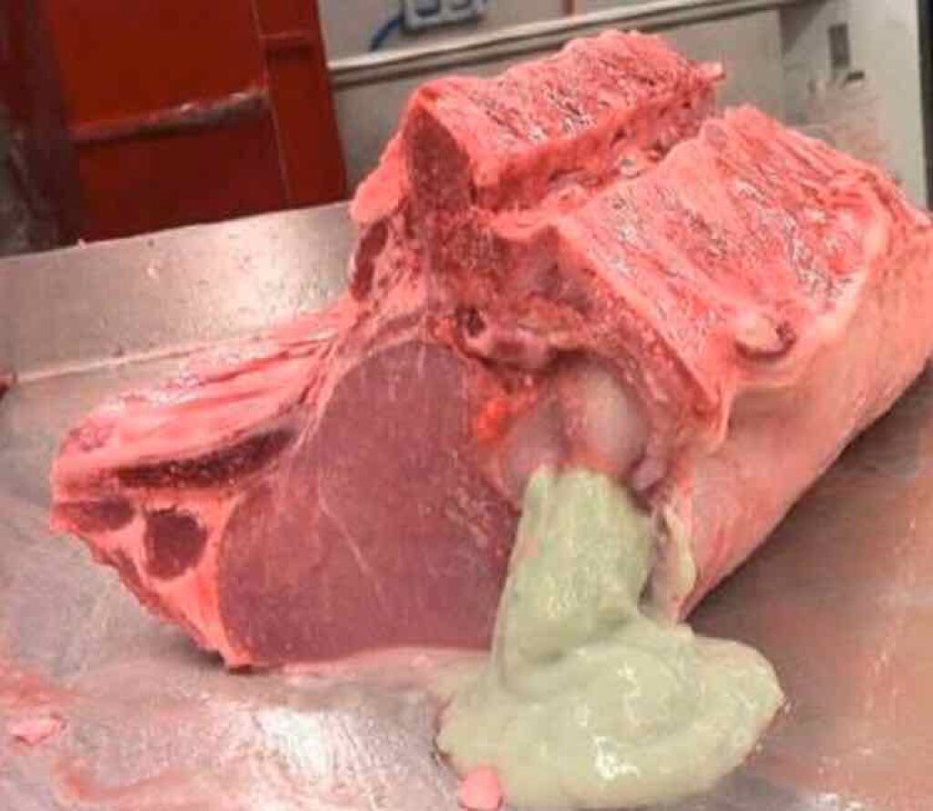 。 on LIPS 「2枚目から閲覧注意です🙏みなさんこんにちは田中です(᷇࿀᷆)..」(2枚目)