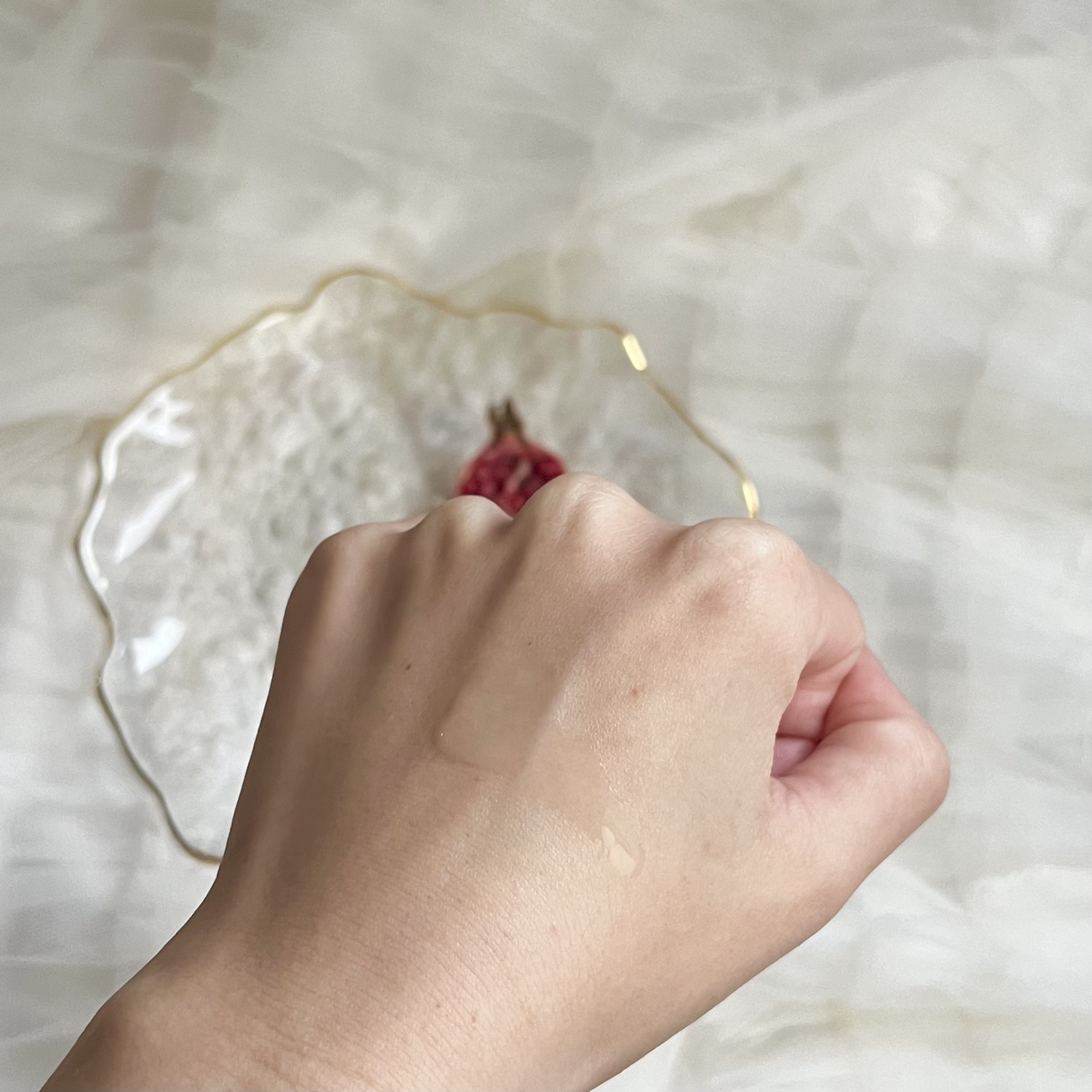 ザクロビタミンC美白アンプル/NATURAL DERMA PROJECT/美容液を使ったクチコミ（2枚目）