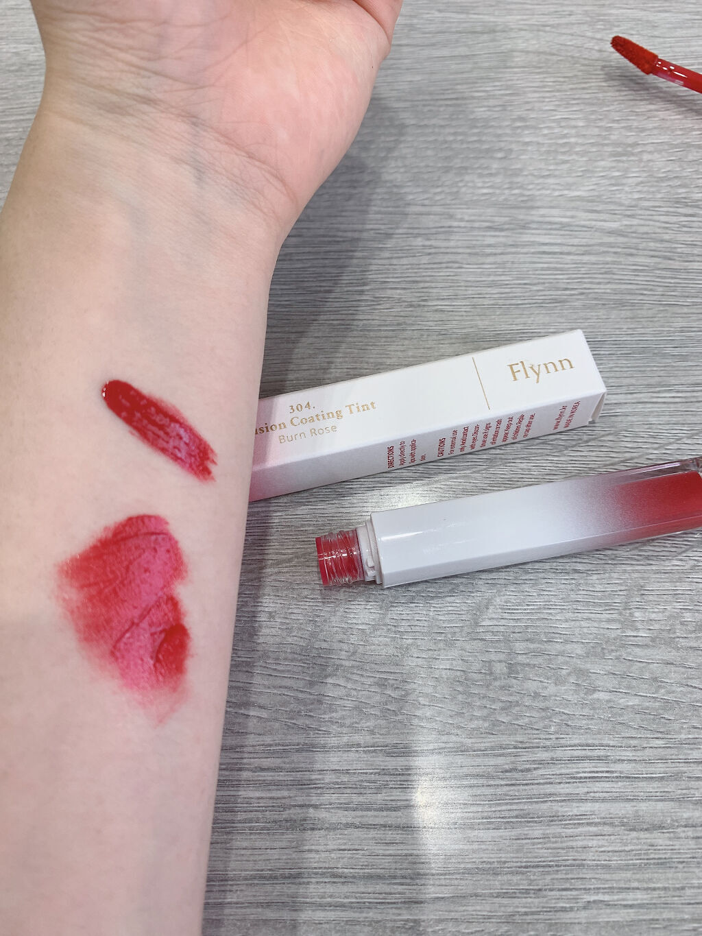 イリュージョンコーティングティント/Flynn/リップティントを使ったクチコミ（2枚目）