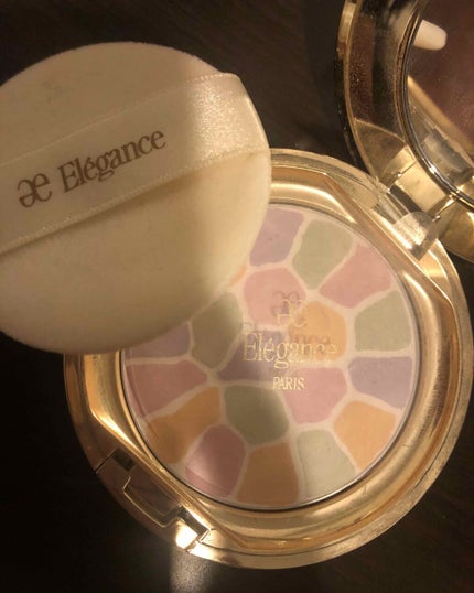 ラ プードル オートニュアンス/Elégance/プレストパウダーを使ったクチコミ(2枚目)