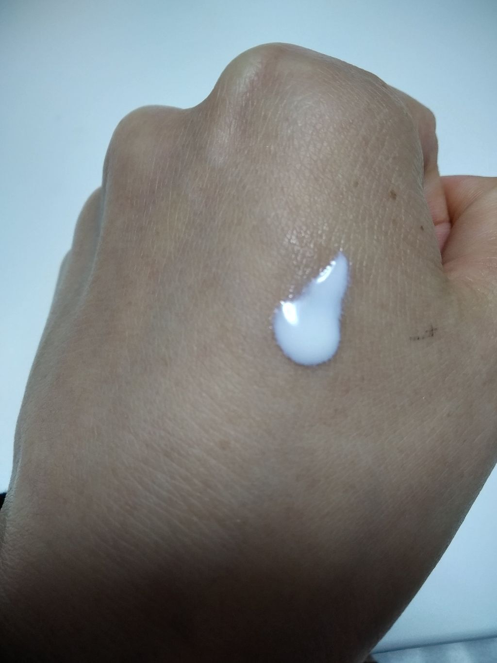 アレルバリア エッセンス/d プログラム/日焼け止め・UVケアを使ったクチコミ(2枚目)