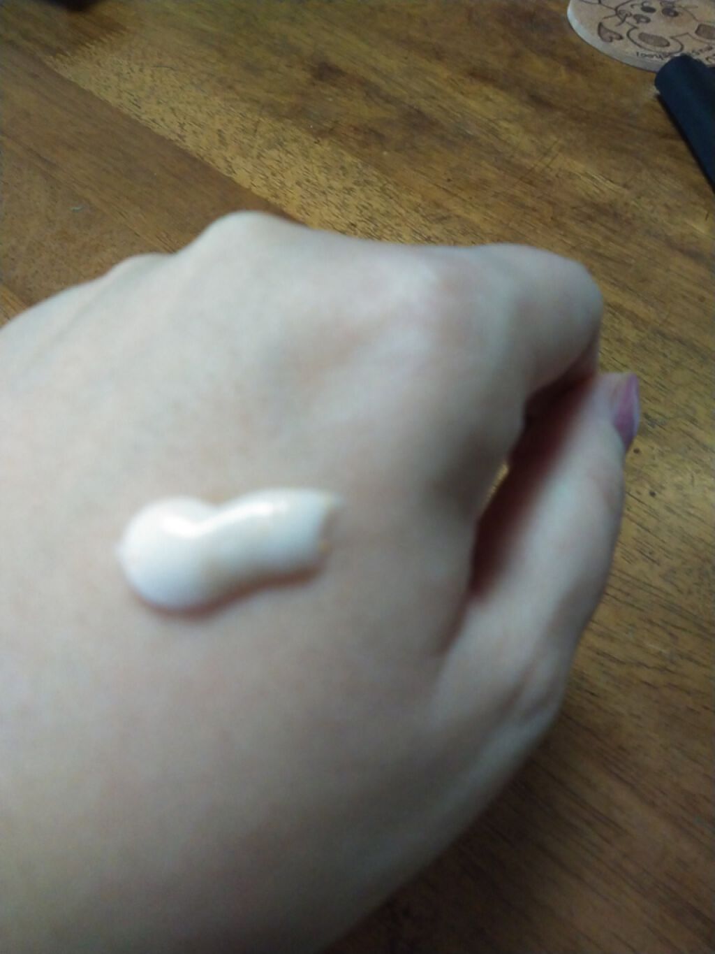 ハンドマッサージエッセンス/Papilio/ハンドクリームを使ったクチコミ（2枚目）