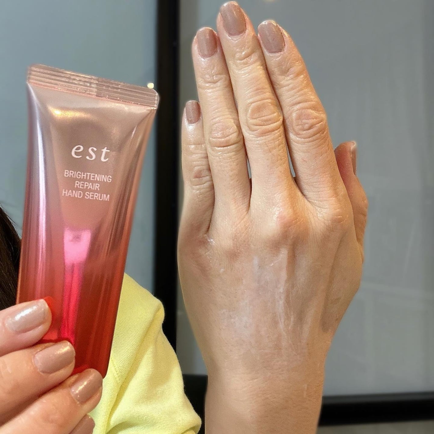 ブライトニング リペア ハンドセラム/est/ハンドクリームを使ったクチコミ(6枚目)