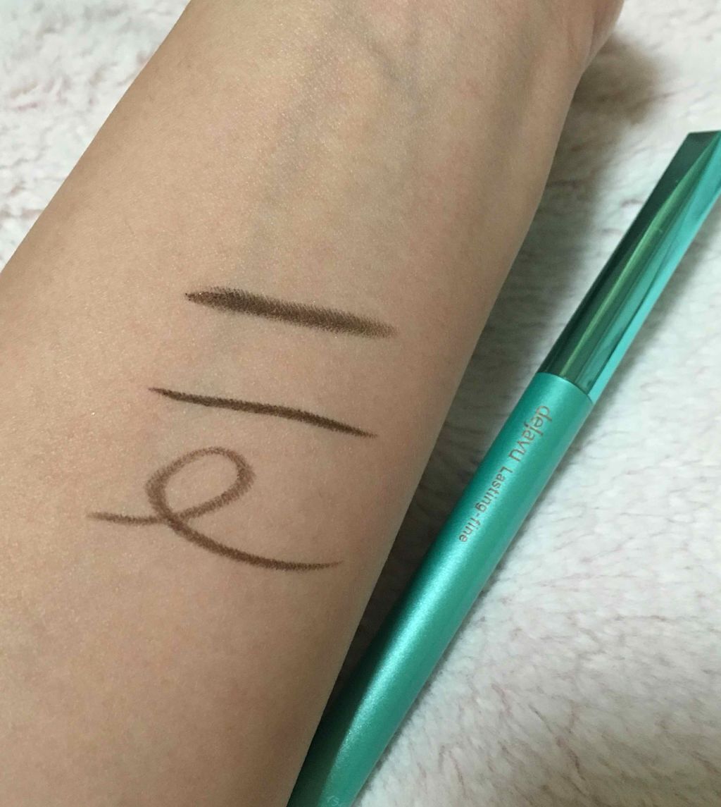 「密着アイライナー」クリームペンシル/デジャヴュ/ペンシルアイライナーを使ったクチコミ(2枚目)