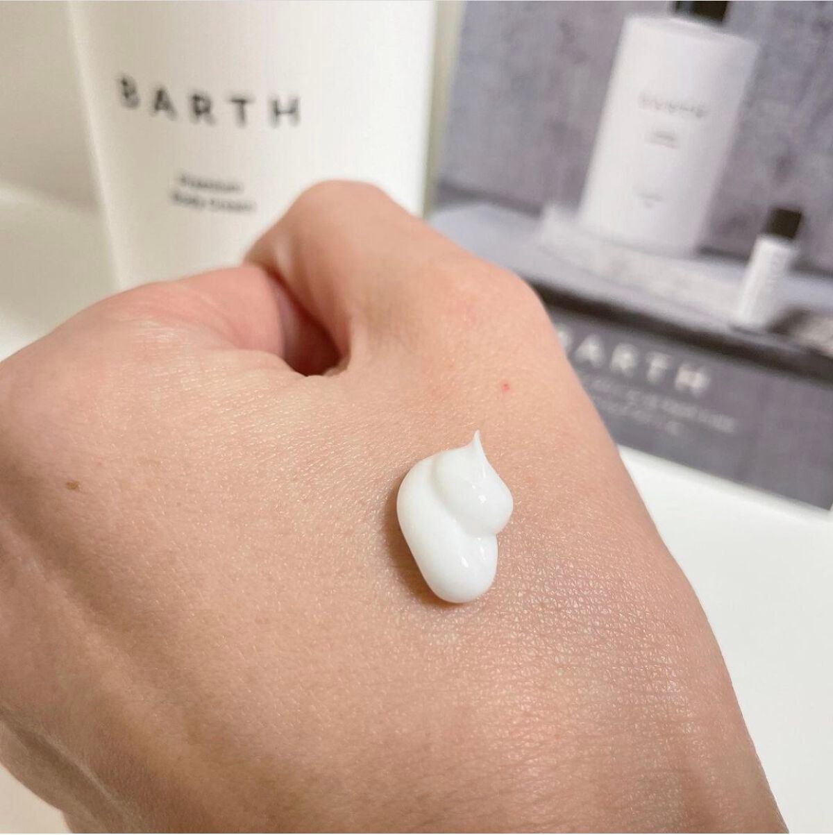 プレミアムボディクリーム at bath time/BARTH/ボディクリームを使ったクチコミ(2枚目)