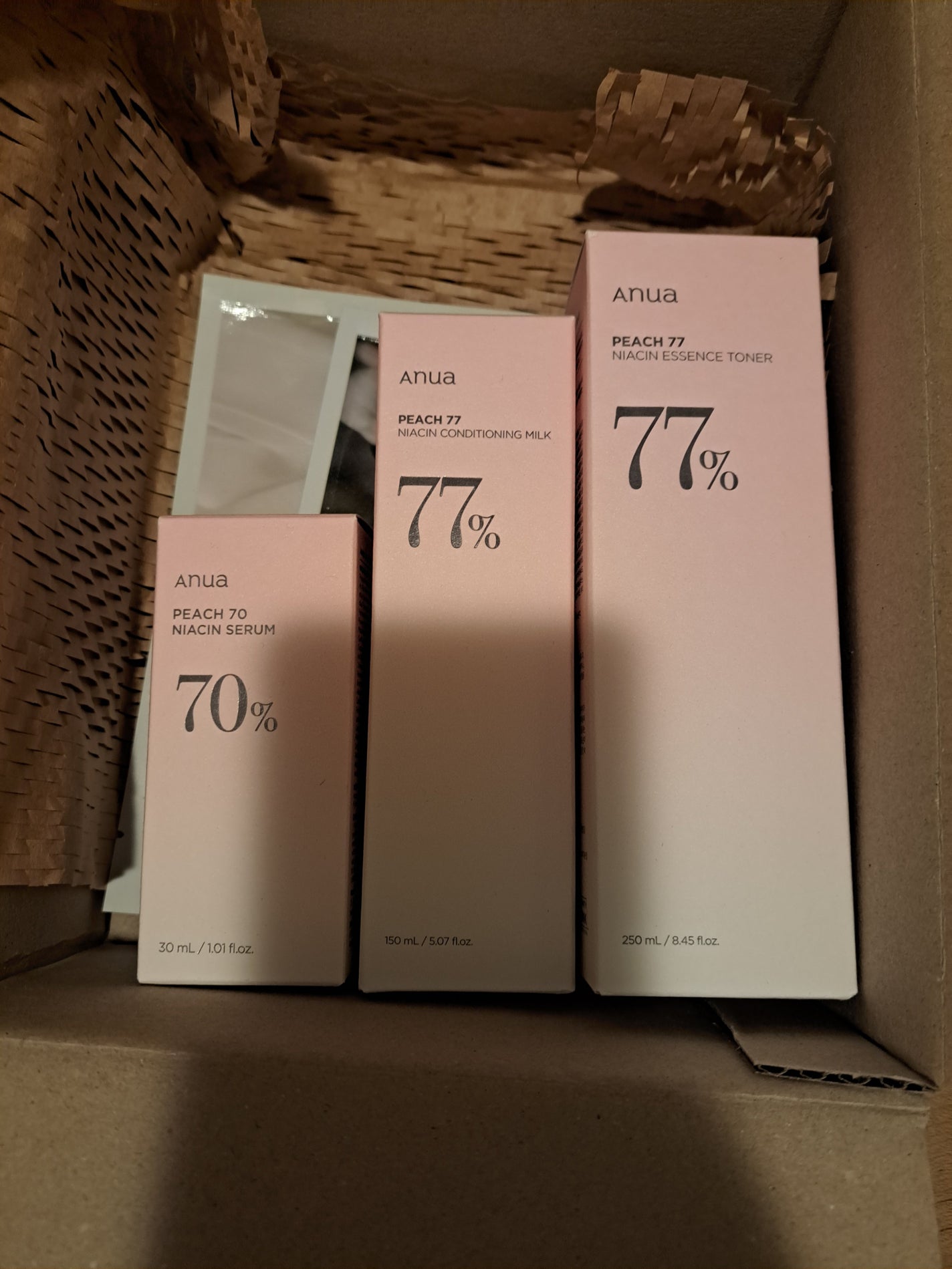 twinkle_rouge_14r on LIPS 「すっごく久しぶりの投稿です。なぜ買ったって言われても仕方ないく..」(1枚目)