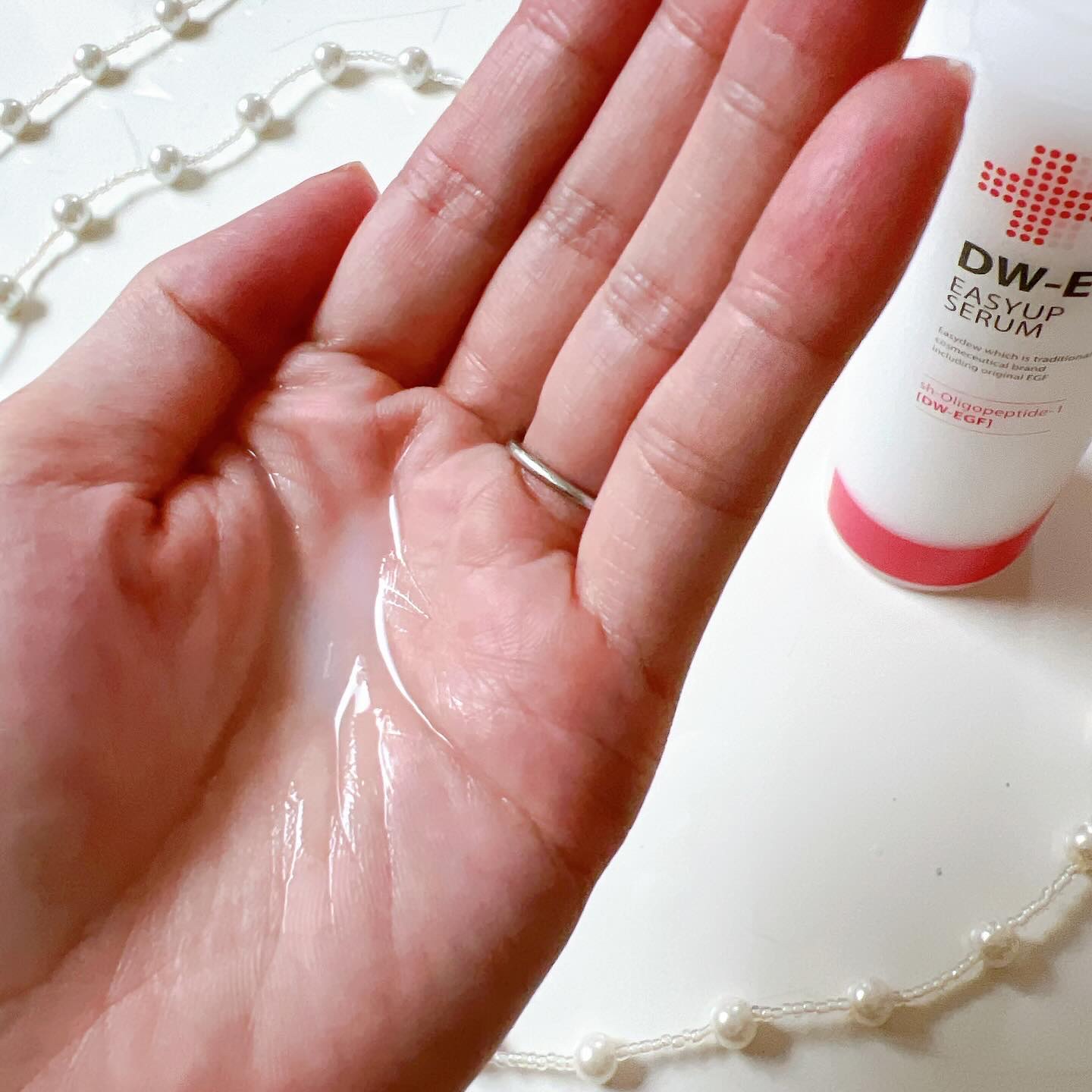 Easydew DW-EGFイージーアップセラムのクチコミ「⁑
*･゜ﾟ･*:.｡..:*･'･*:..:*･゜ﾟ･*
Easydew
DW-EGF イー.....」（3枚目）