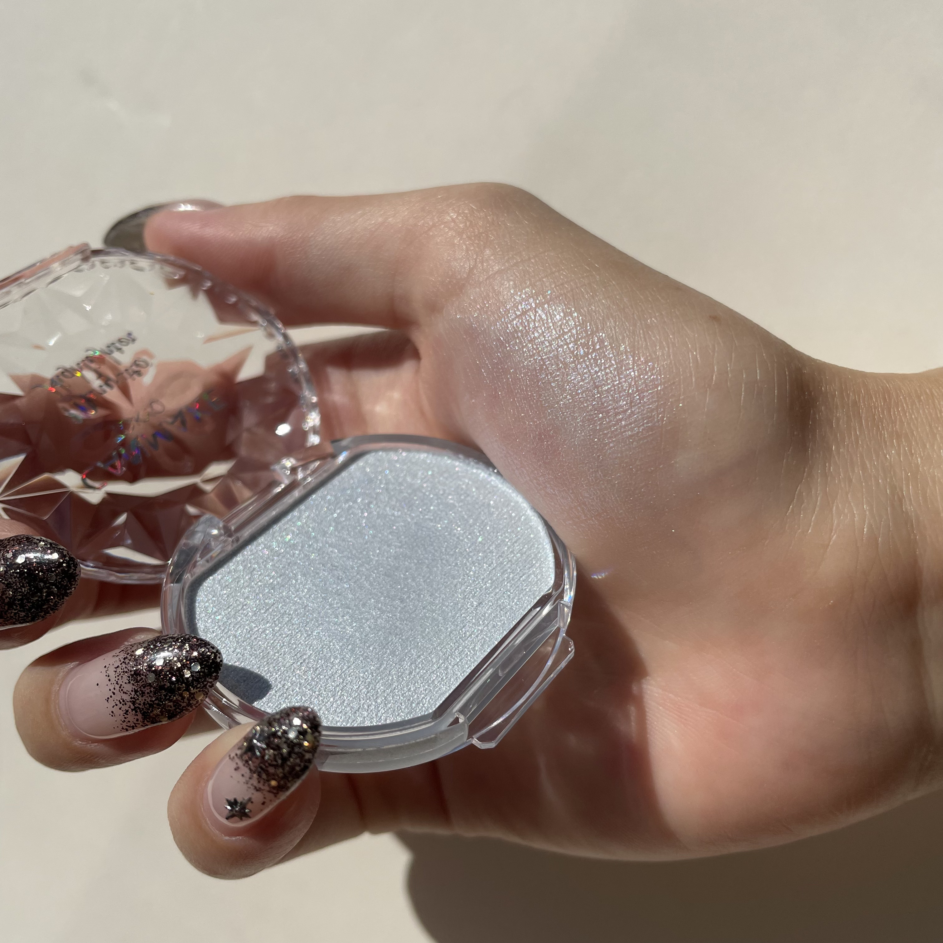 むにゅっとハイライター/キャンメイク/クリームハイライトを使ったクチコミ（2枚目）