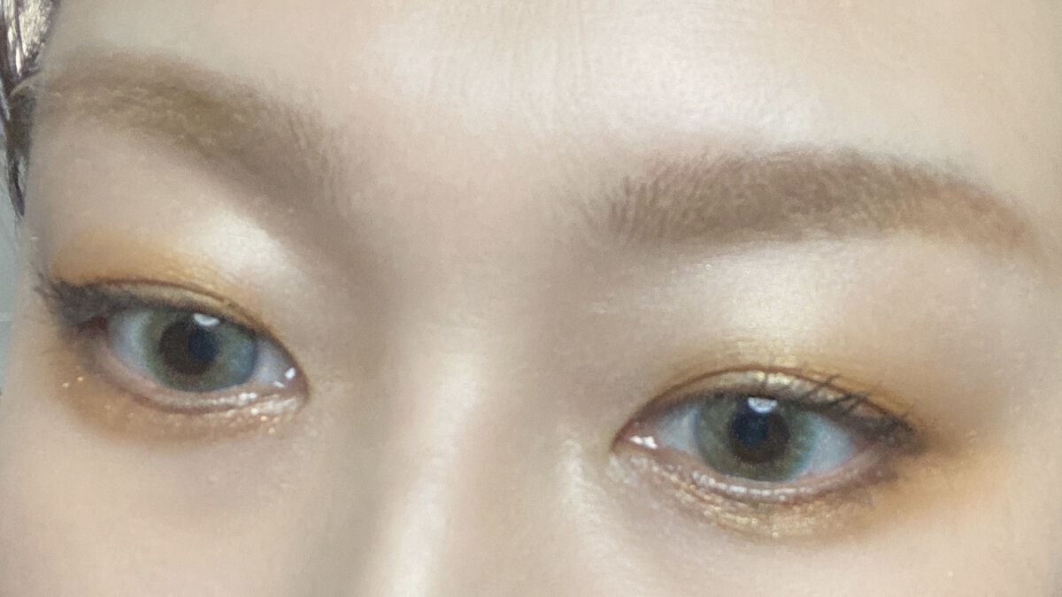 エレガンス ラズル スターアイカラー S02 Golden Knights/エレガンス ラズル /単色アイシャドウを使ったクチコミ（3枚目）