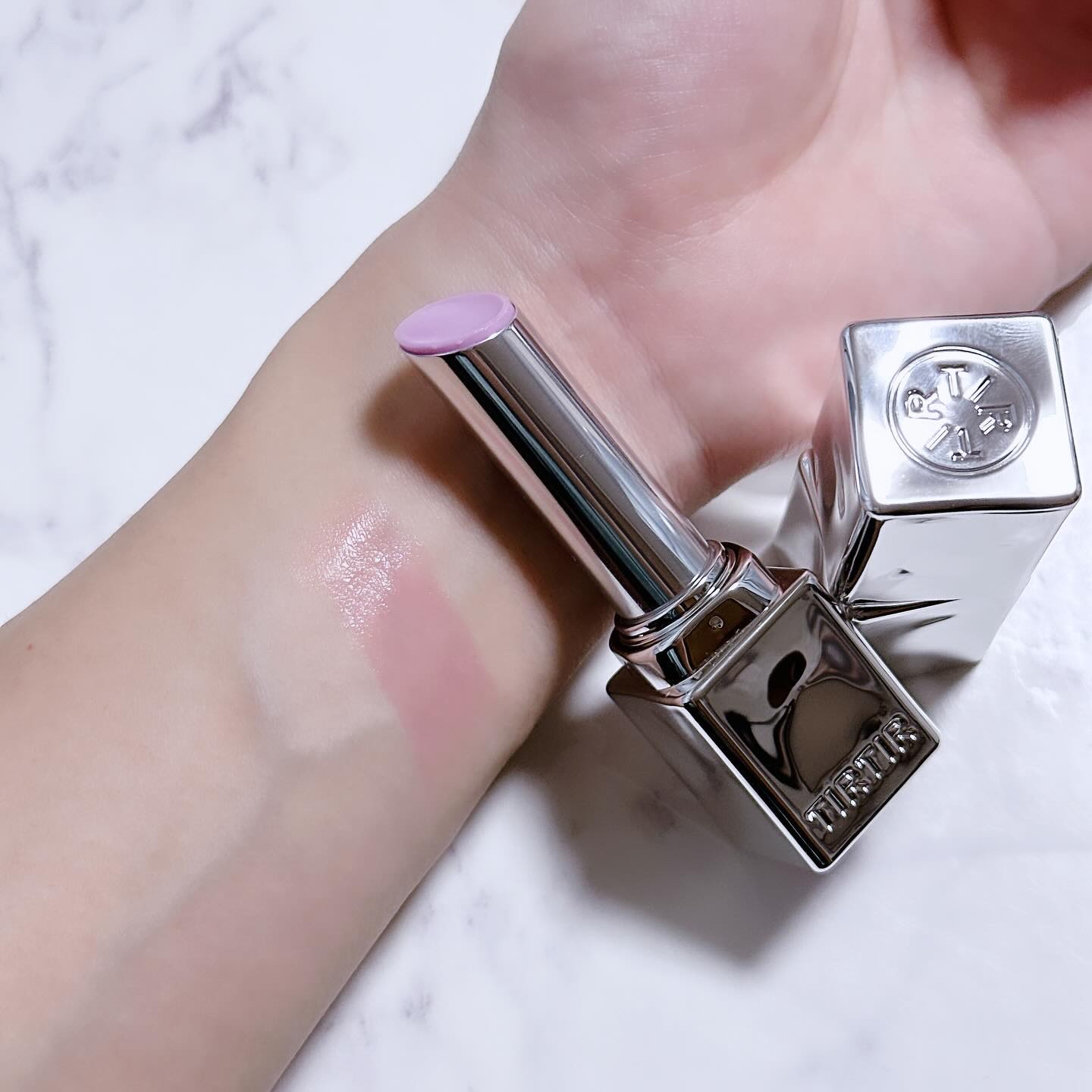 ウォーターメロウリップバーム 02 MAUVE BERRY (モーブベリー)　/TIRTIR(ティルティル)/リップバームを使ったクチコミ（3枚目）