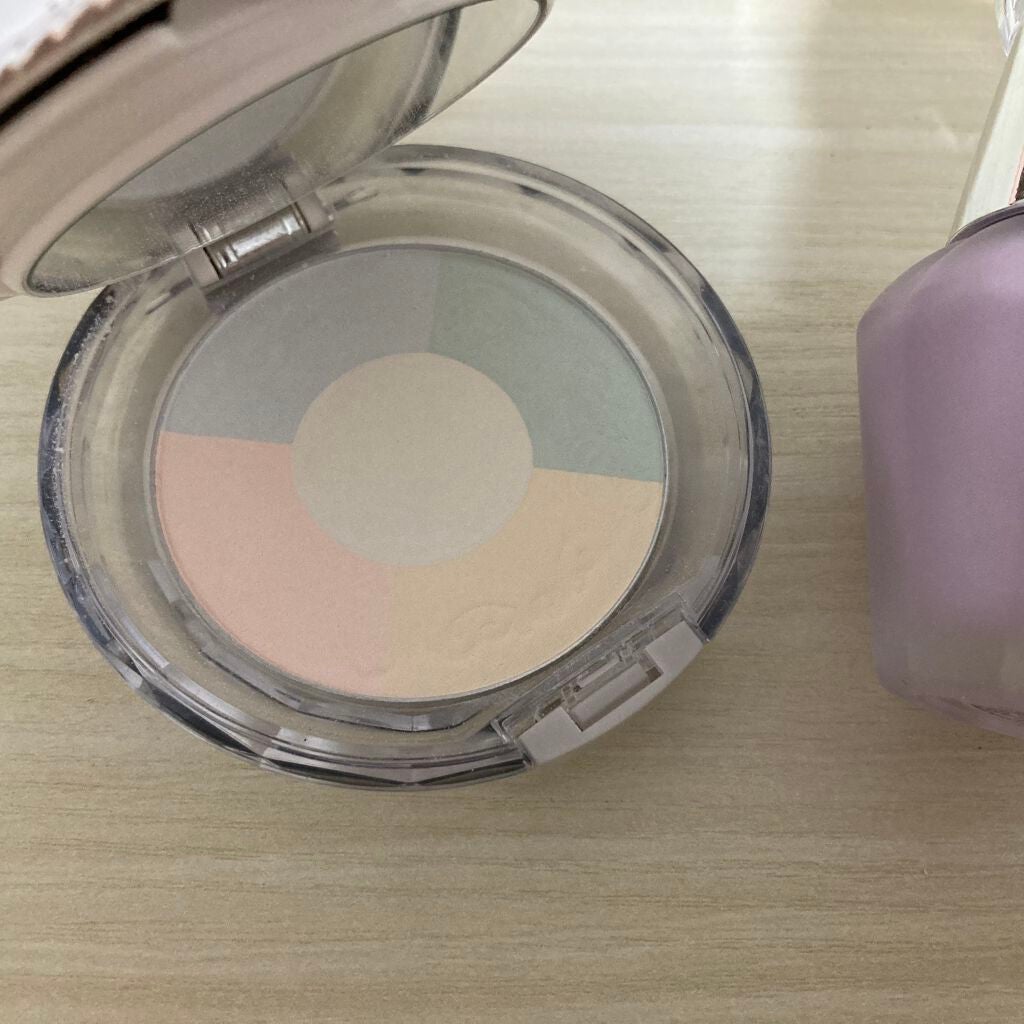 クリスタルルーセント フェイスパウダー/JILL STUART/プレストパウダーを使ったクチコミ(2枚目)