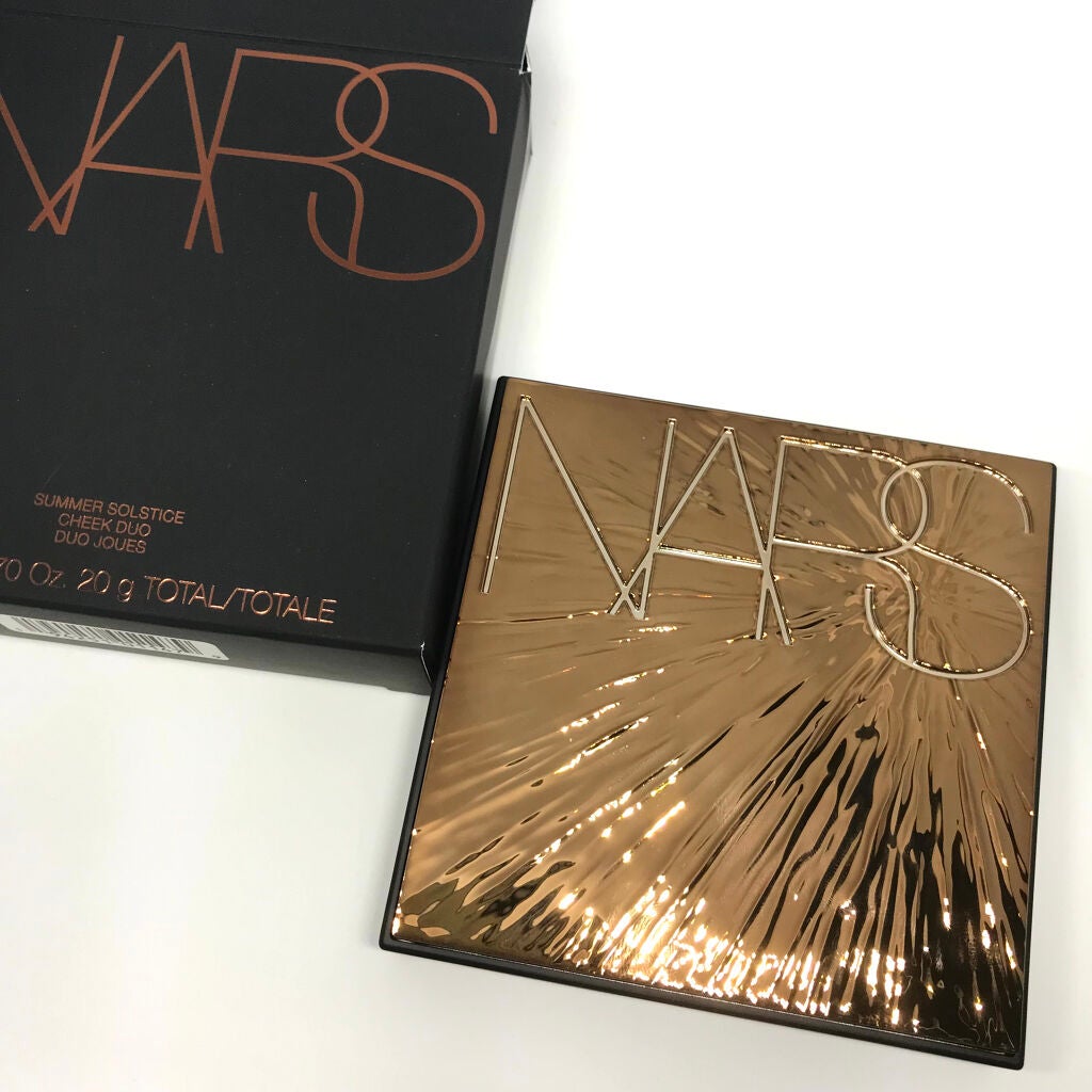 サマーソルスティス チークデュオ/NARS/パウダーハイライトを使ったクチコミ(1枚目)