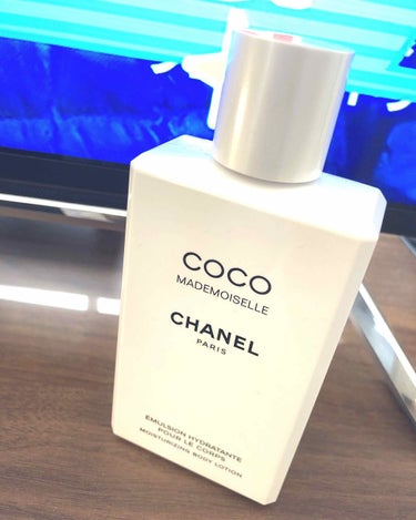 ココ マドモアゼル ボディ ローション/CHANEL/ボディローションを使ったクチコミ（2枚目）